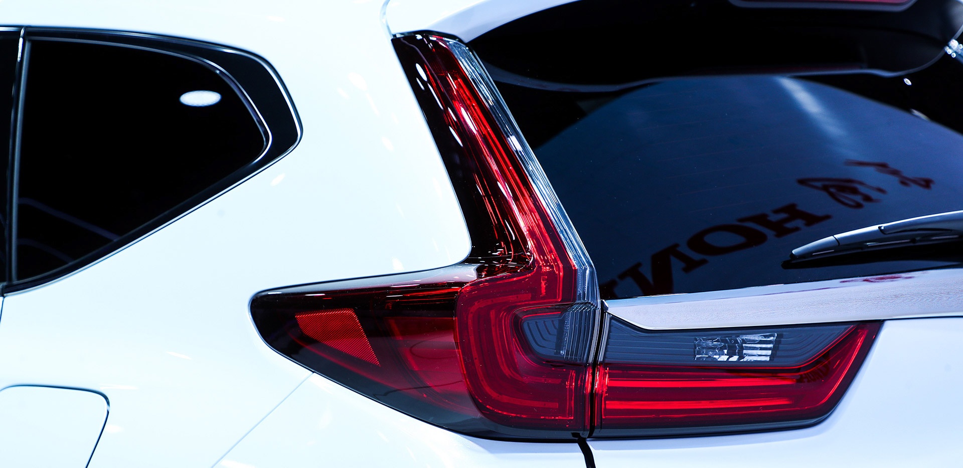 Honda CR-V PHEV duoc gioi thieu tai Trung Quoc anh 5