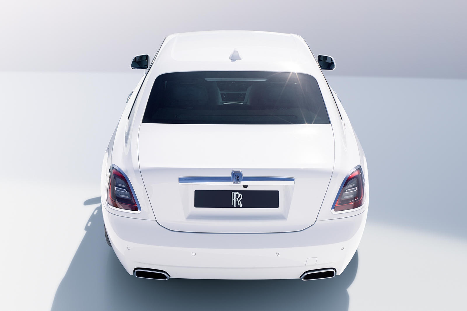 Danh gia Rolls-Royce Ghost 2021 anh 13