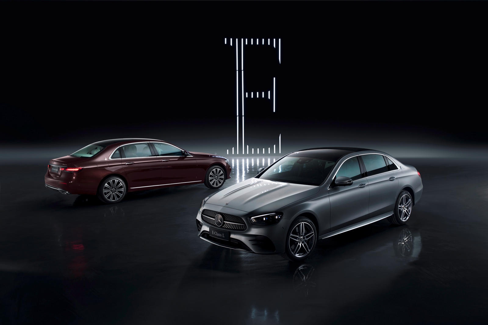 Mercedes-Benz E-Class ban truc co so keo dai duoc ra mat tai TQ hinh anh