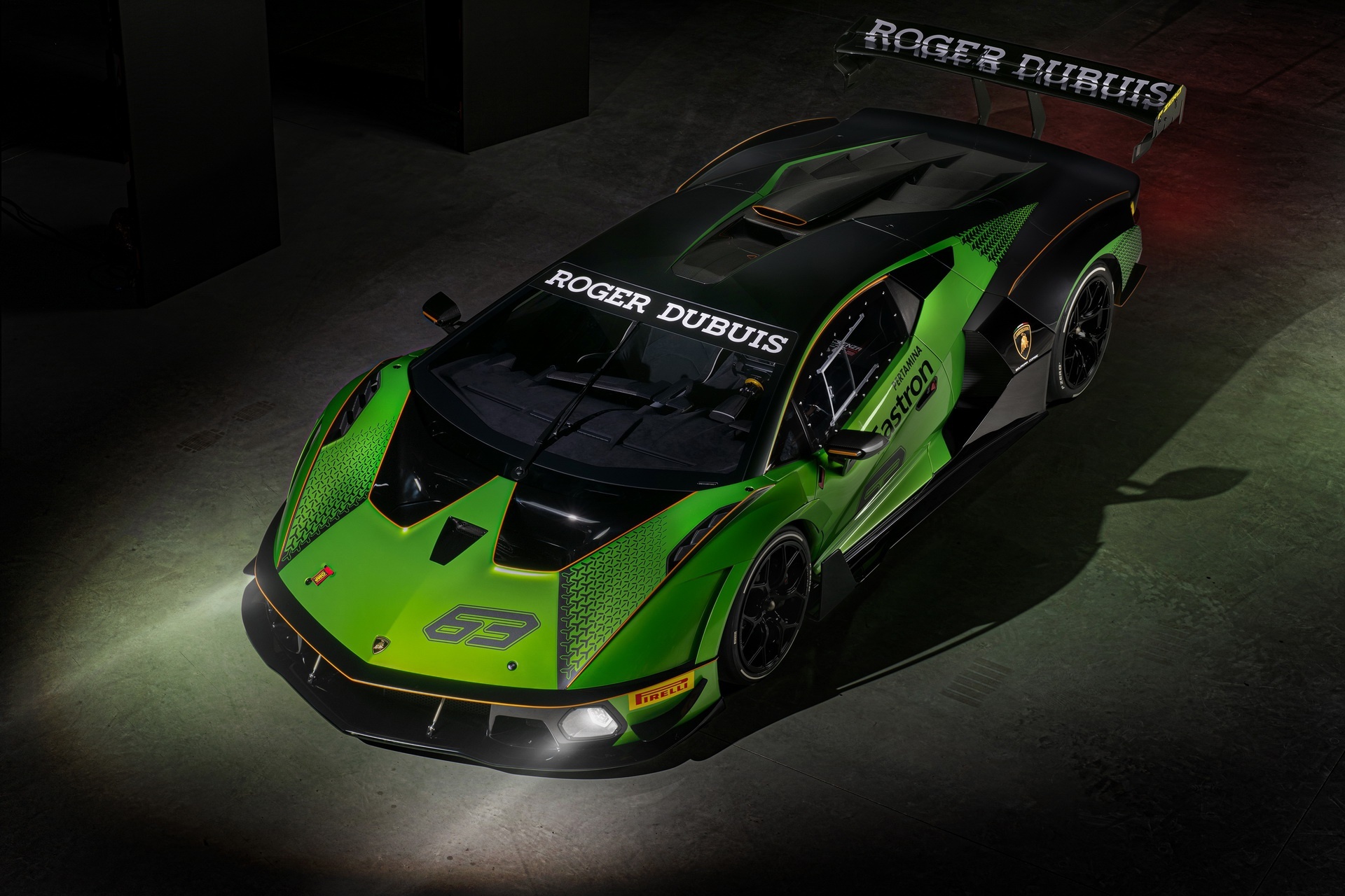 Lamborghini lập kỷ lục doanh số ảnh 2 Lamborghini lap ky luc doanh so anh 2