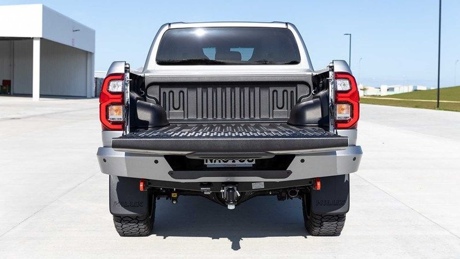 Toyota Hilux Mako duoc ra mat anh 6