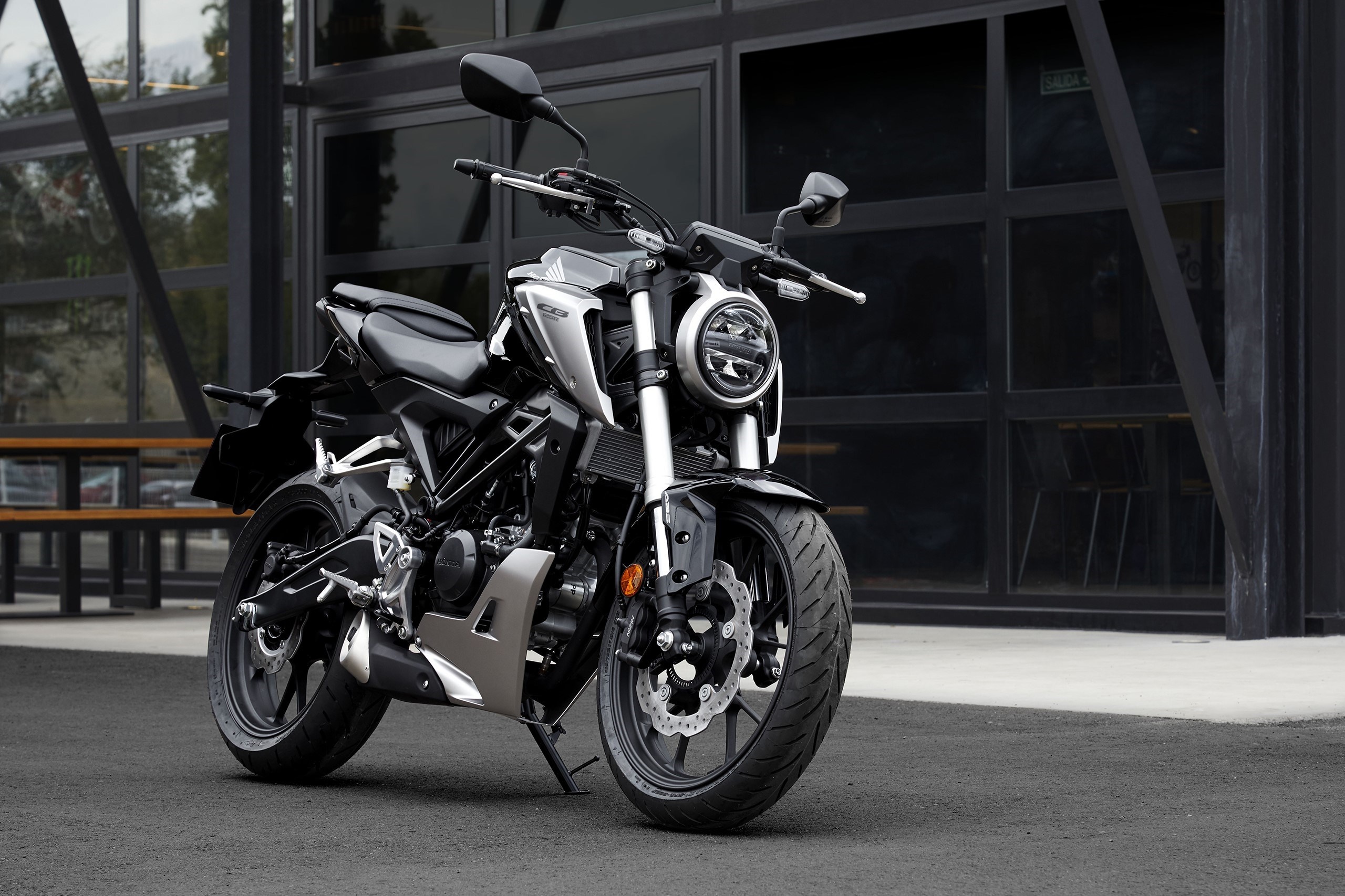 10 moto 125 cc tot nhat nam 2020 anh 4