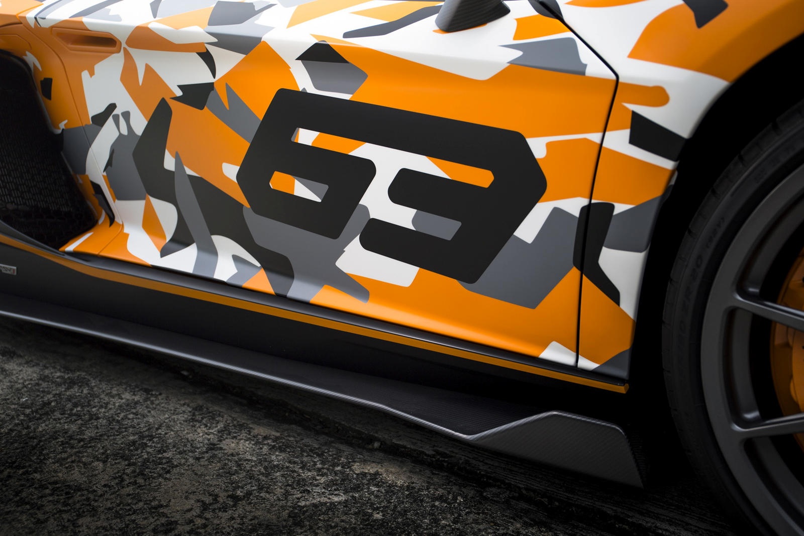 Lamborghini Aventador SVJ 63 mau dac biet doc nhat the gioi anh 3