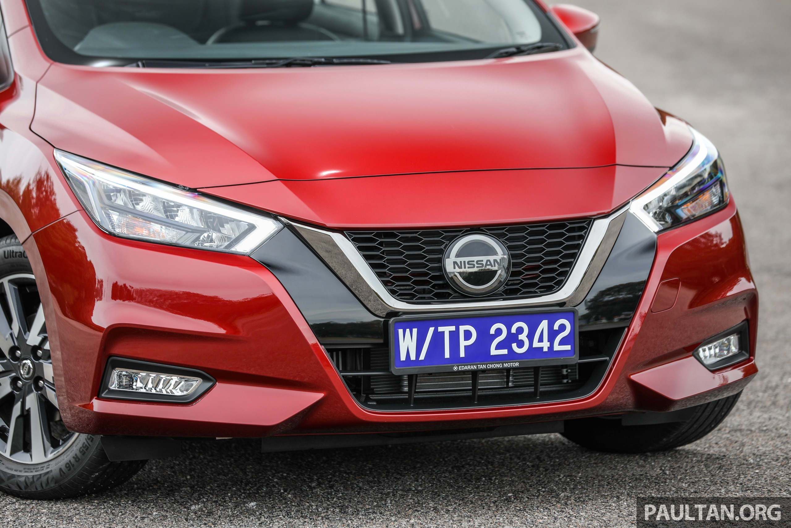 Chi tiet Nissan Almera VLT 1.0 turbo anh 3