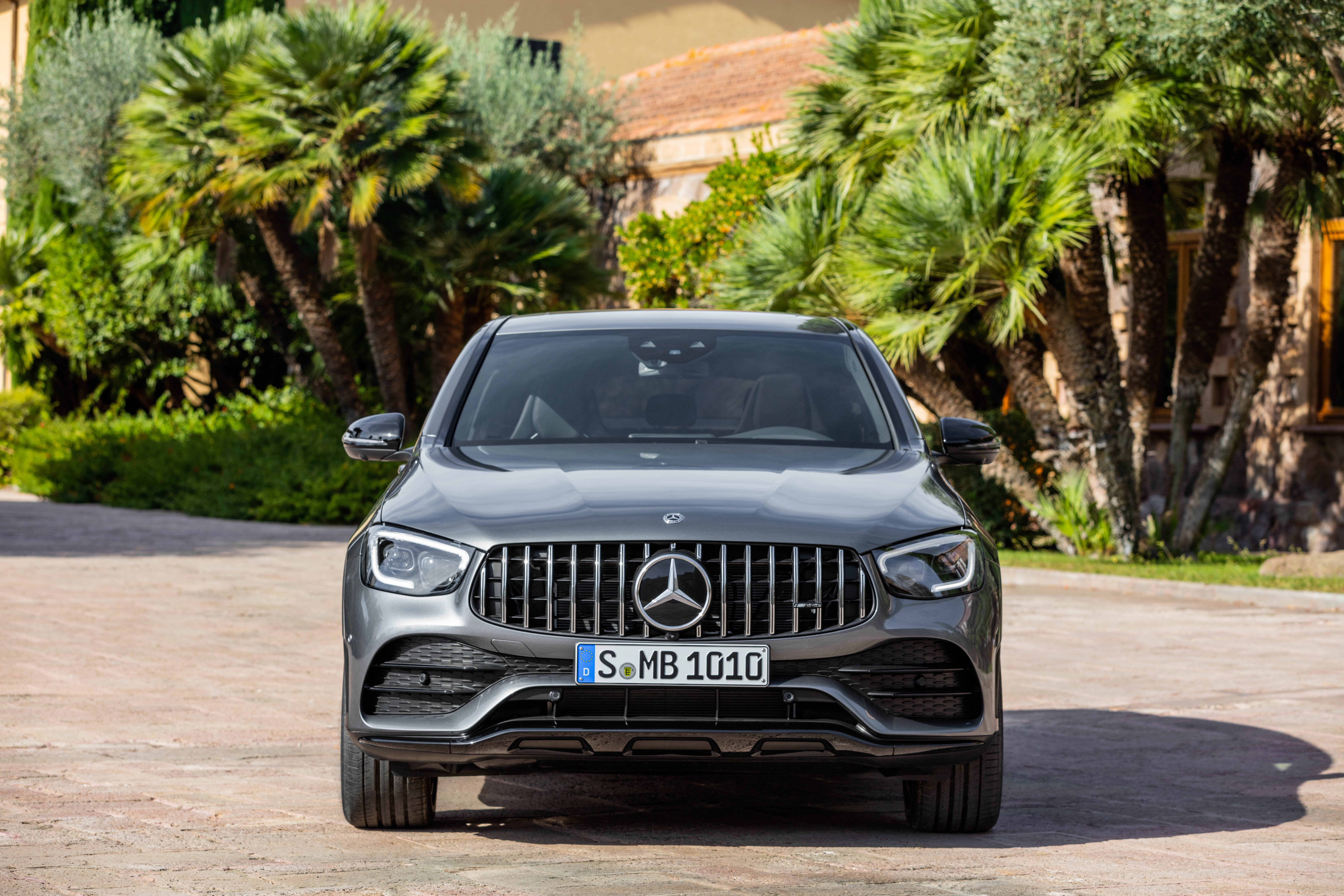Mercedes-AMG GLC 43 4Matic Coupe 2020 ra mắt tại Malaysia ảnh 2 Mercedes-AMG GLC 43 4Matic Coupe 2020 ra mat tai Malaysia anh 2