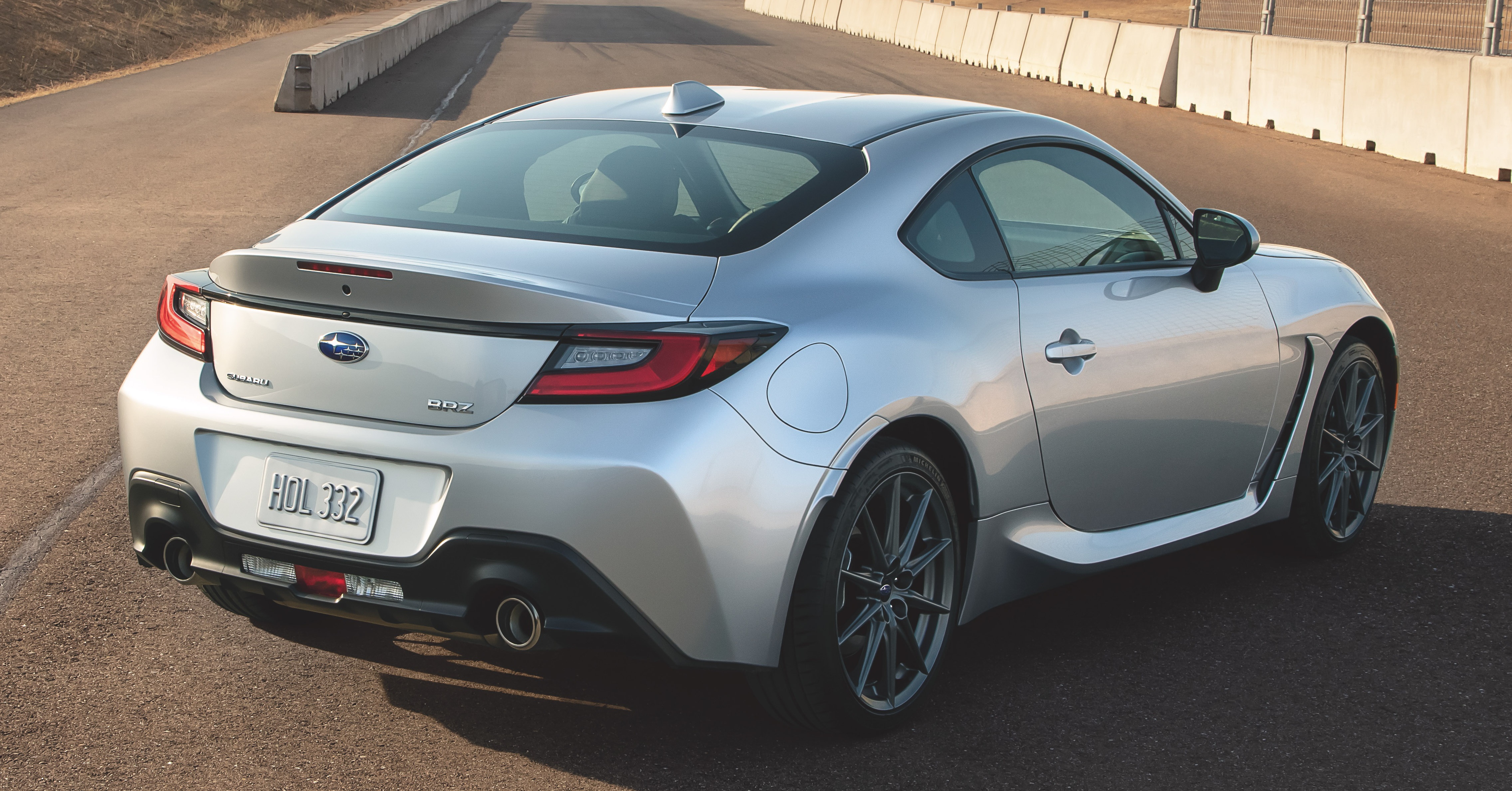 Subaru BRZ 2022 được ra mắt ảnh 17 Subaru BRZ 2022 duoc ra mat anh 17