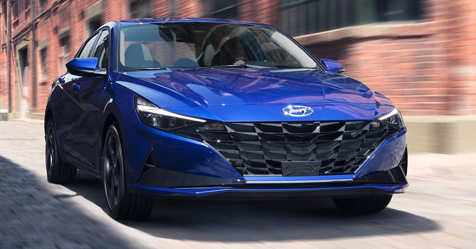Hyundai Elantra 2021 có giá hơn 25.000 USD tại Malaysia ảnh 1 Hyundai Elantra 2021 co gia hon 25.000 USD tai Malaysia anh 1