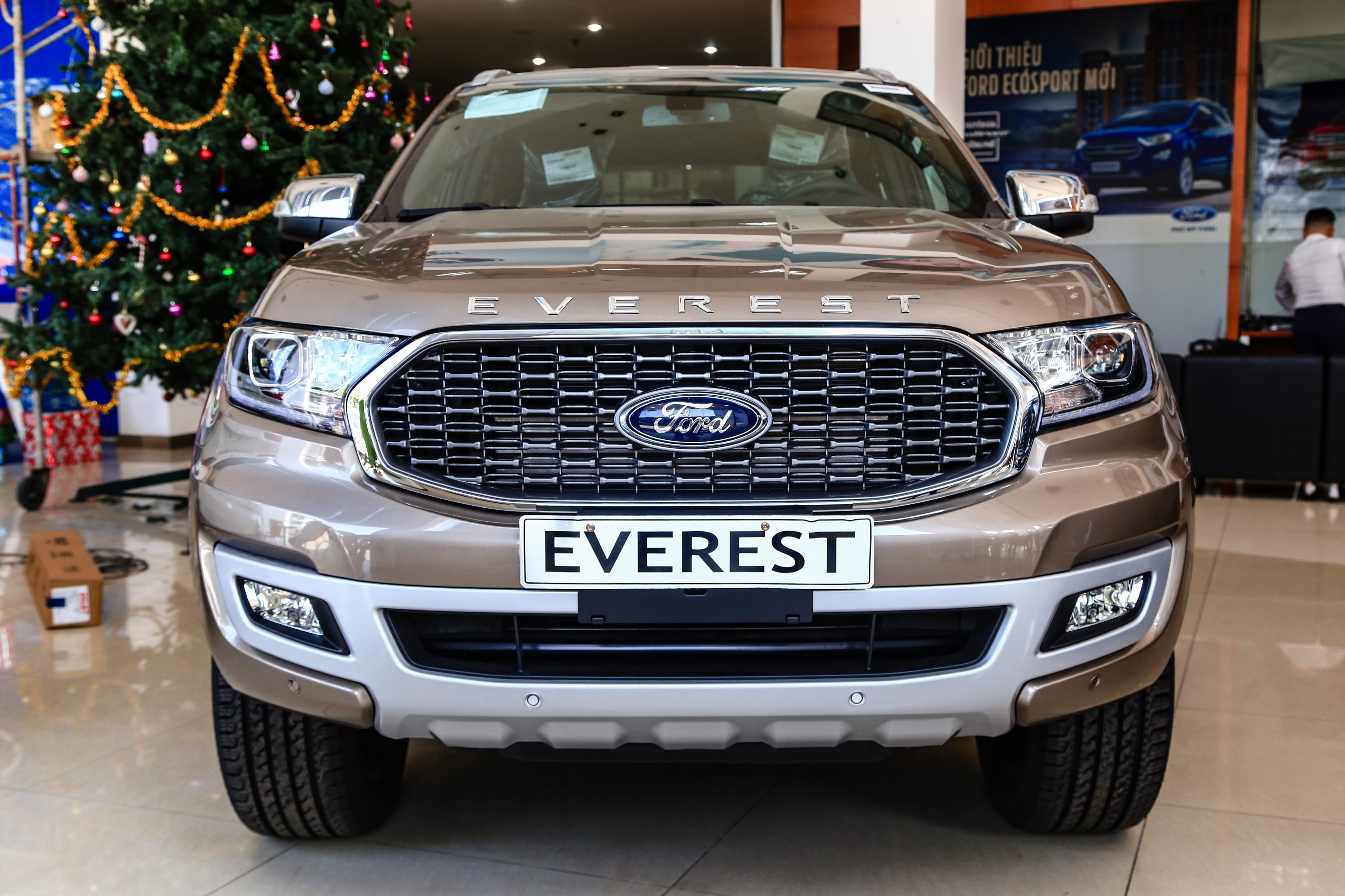 Ford Everest 2021 đã xuất hiện tại đại lý ảnh 5 Ford Everest 2021 da xuat hien tai dai ly anh 5