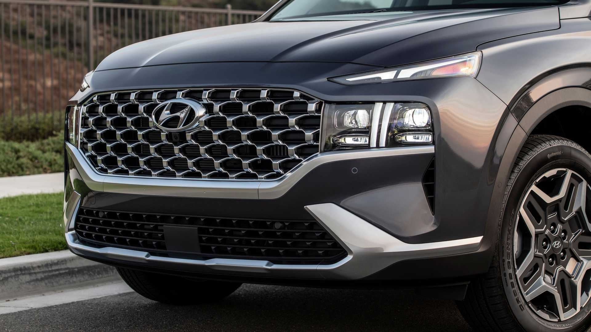 Hyundai Santa Fe 2021 sẽ được tăng giá bán ảnh 9 Hyundai Santa Fe 2021 se duoc tang gia ban anh 9