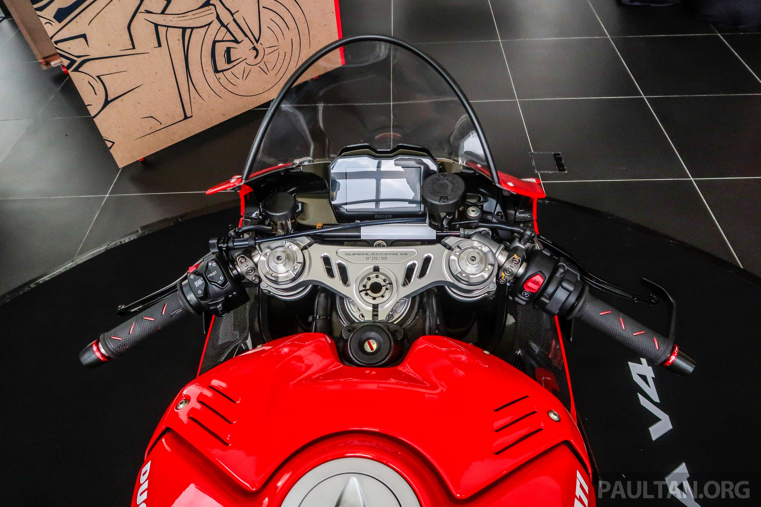 Chi tiết Ducati Superleggera V4 tại Malaysia ảnh 3 Chi tiet Ducati Superleggera V4 tai Malaysia anh 3