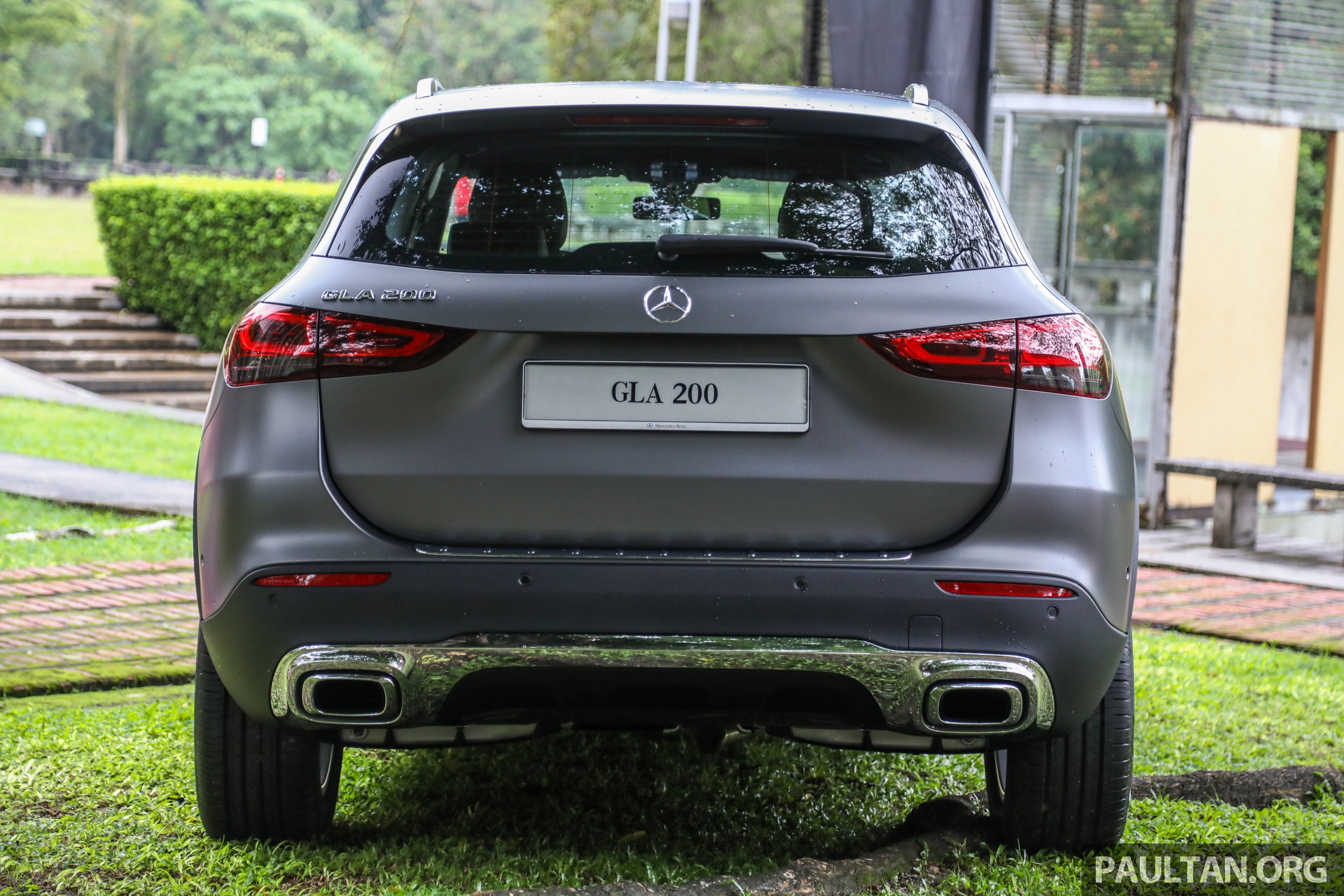 Mercedes-Benz GLA 2021 duoc ra mat tai Malaysia anh 18