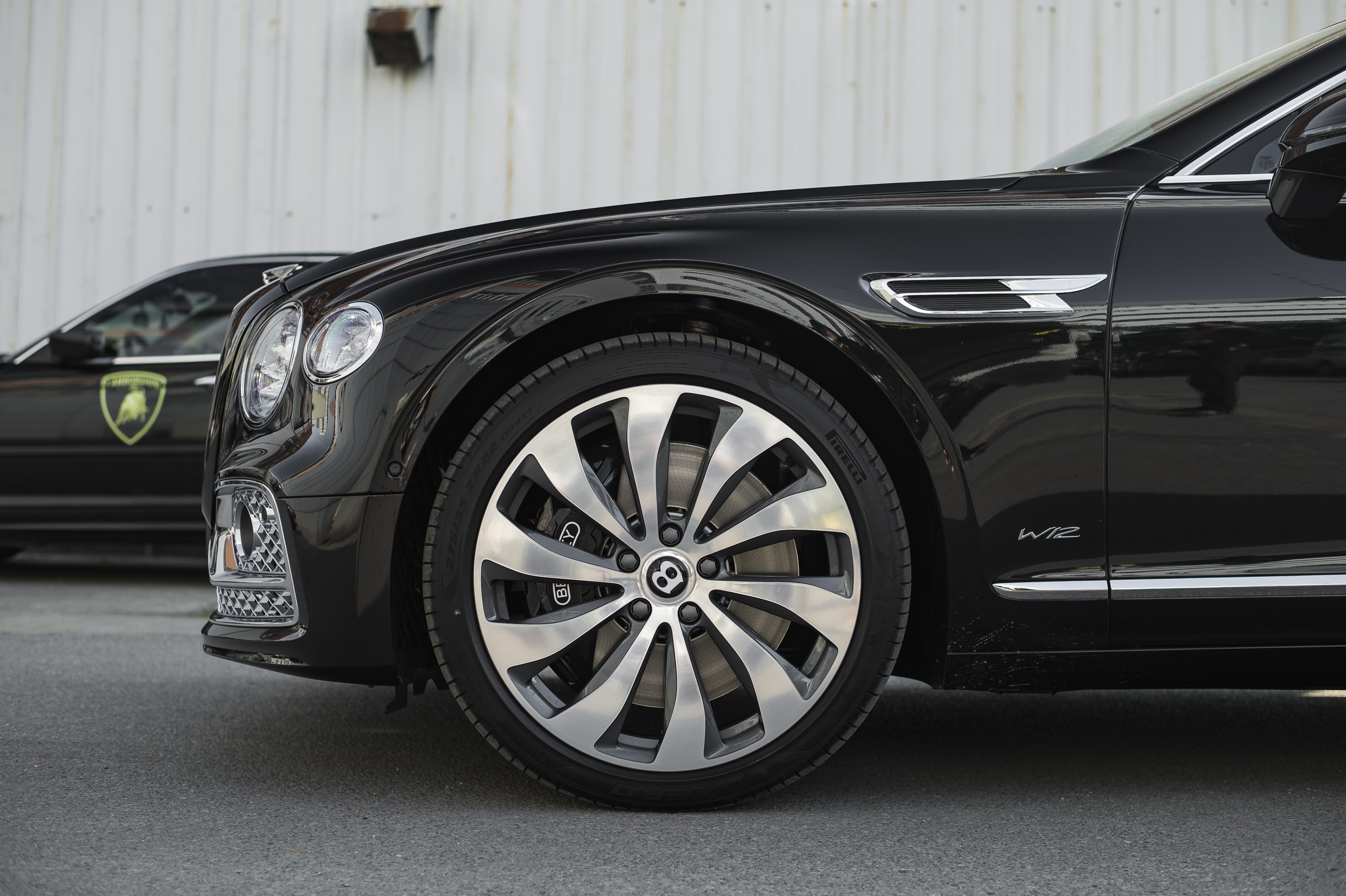 Bentley Flying Spur First Edition W12 2020 thu 2 tai VN anh 9