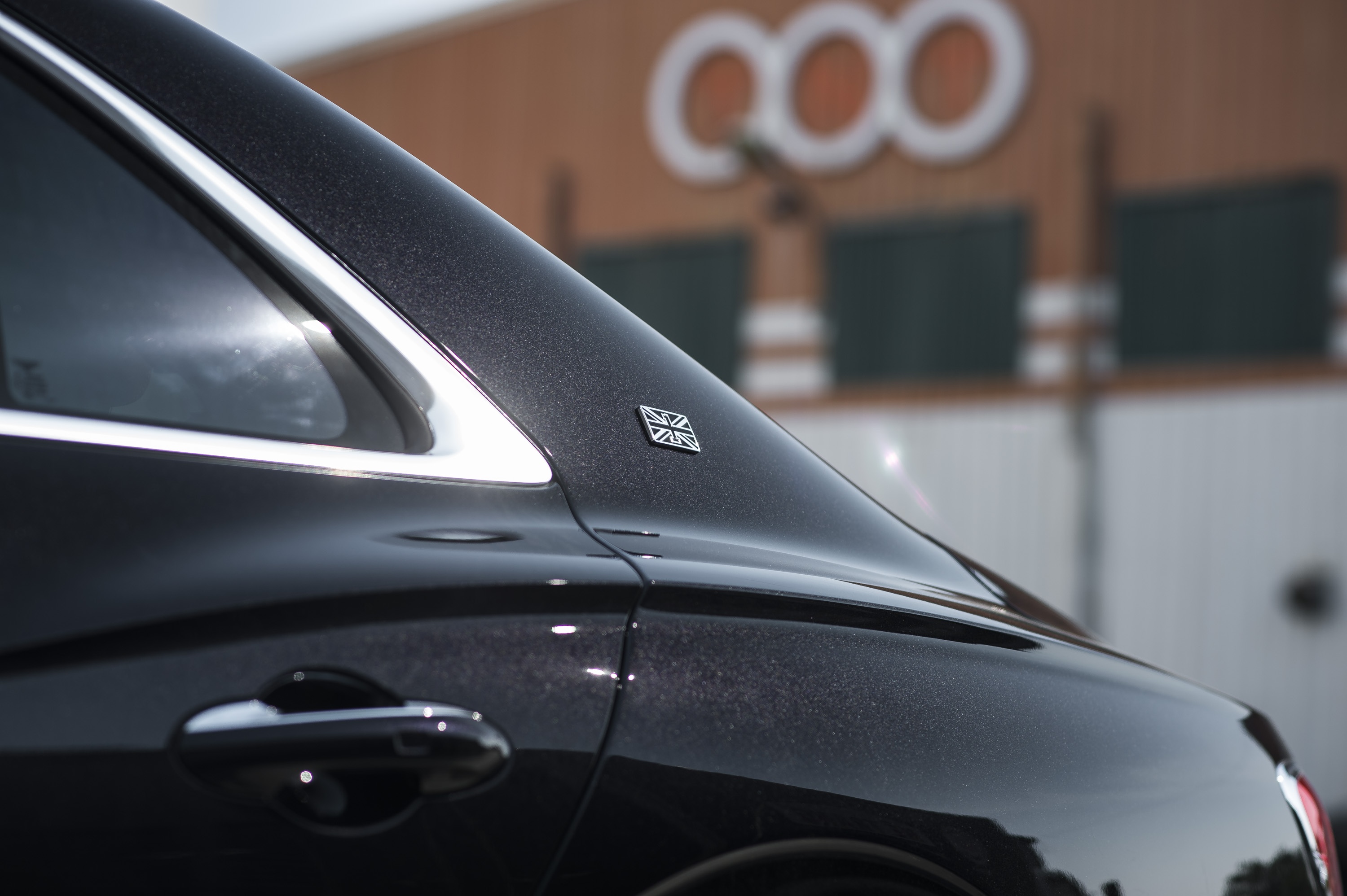 Bentley Flying Spur First Edition W12 2020 thu 2 tai VN anh 6