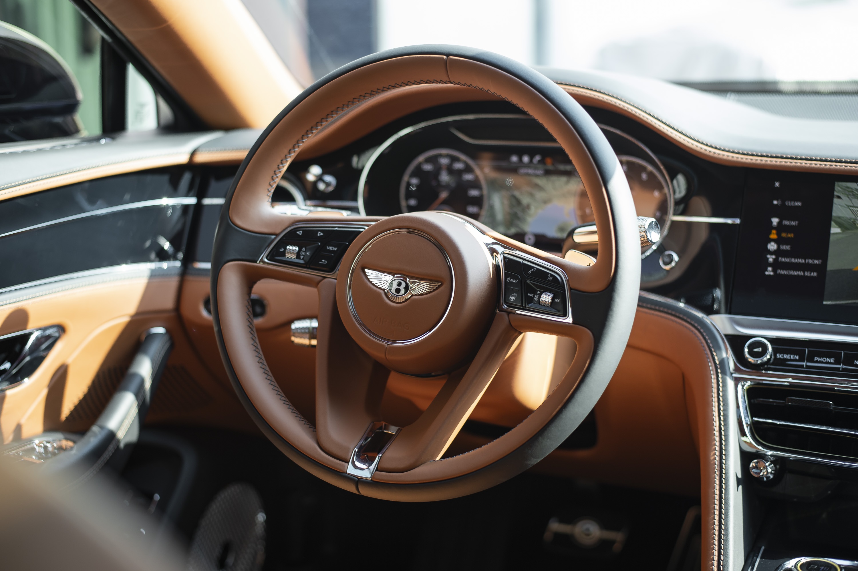 Bentley Flying Spur First Edition W12 2020 thu 2 tai VN anh 15