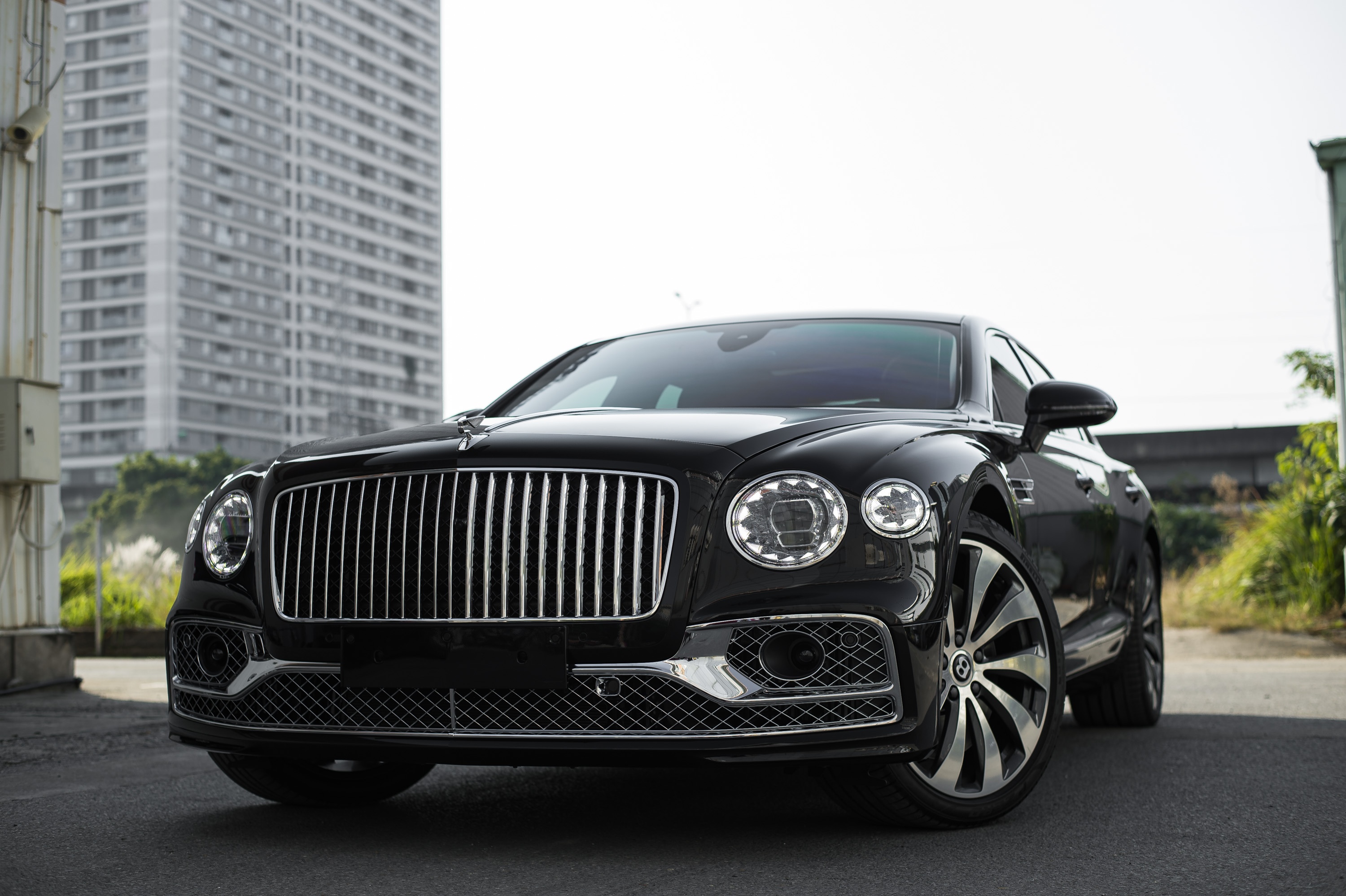 Bentley Flying Spur First Edition W12 2020 thu 2 tai VN anh 3