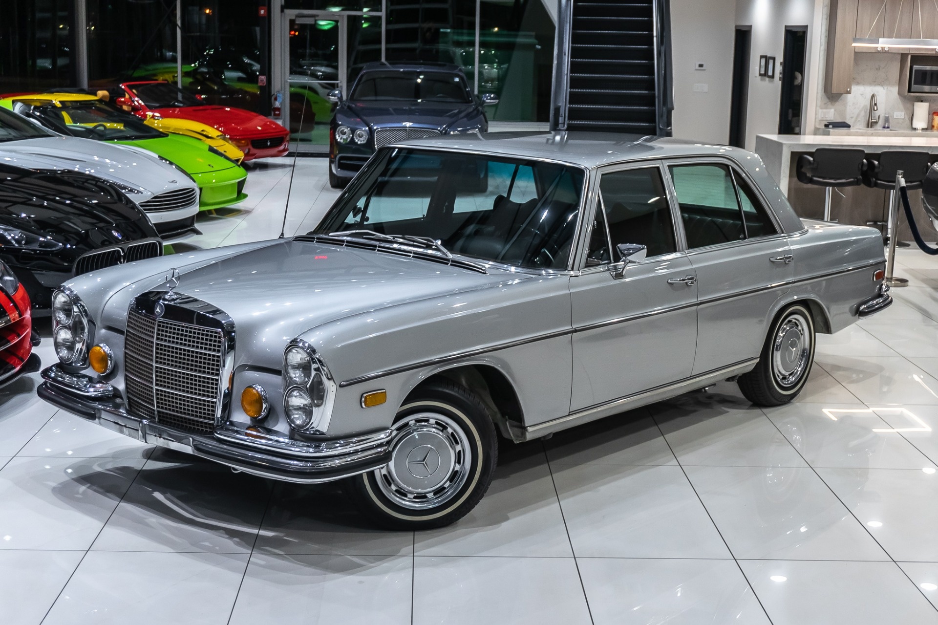 Mercedes-Benz S-Class thay doi the nao qua cac the he anh 4