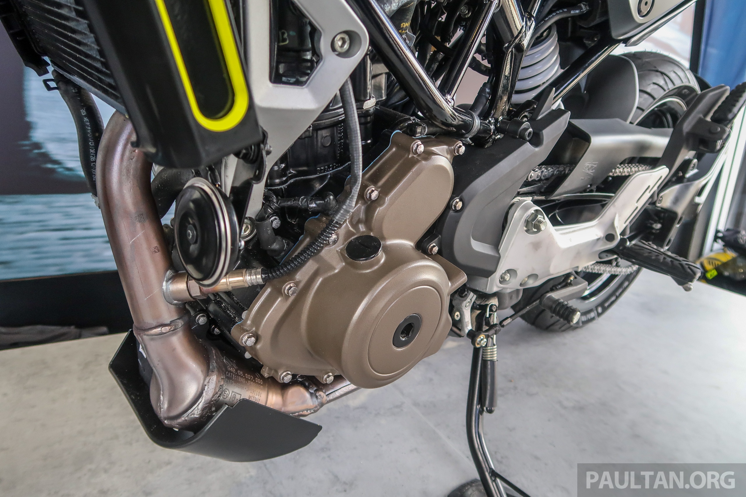 Husqvarna ra mắt 3 mẫu xe tại Malaysia ảnh 8 Husqvarna ra mat 3 mau xe tai Malaysia anh 8
