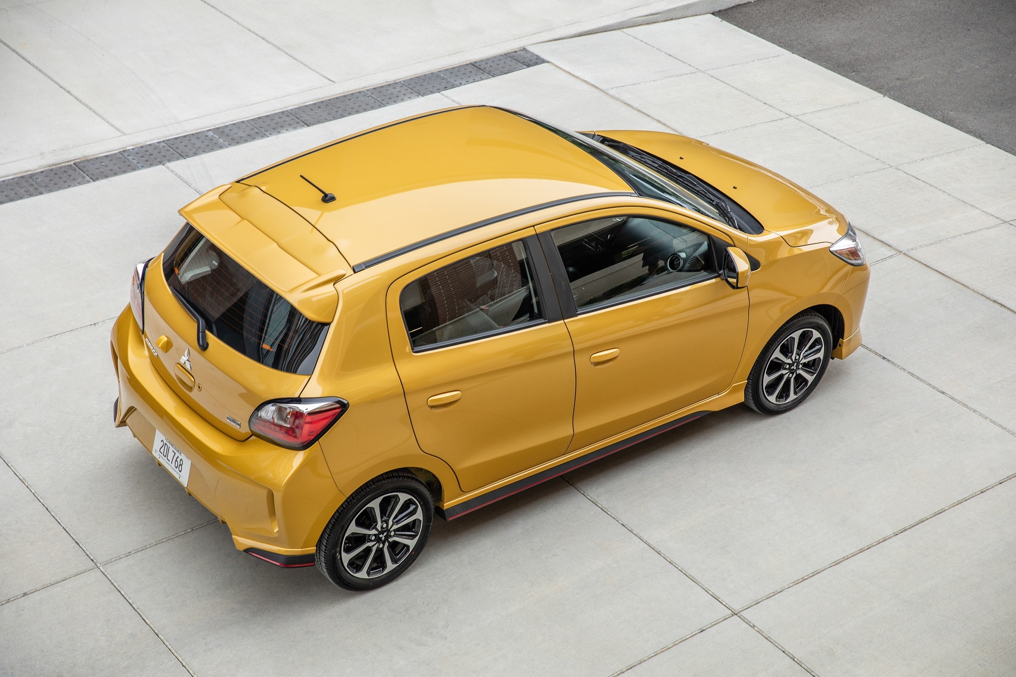 Mitsubishi Mirage facelift 2021 được ra mắt tại Mỹ ảnh 4 Mitsubishi Mirage facelift 2021 duoc ra mat tai My anh 4