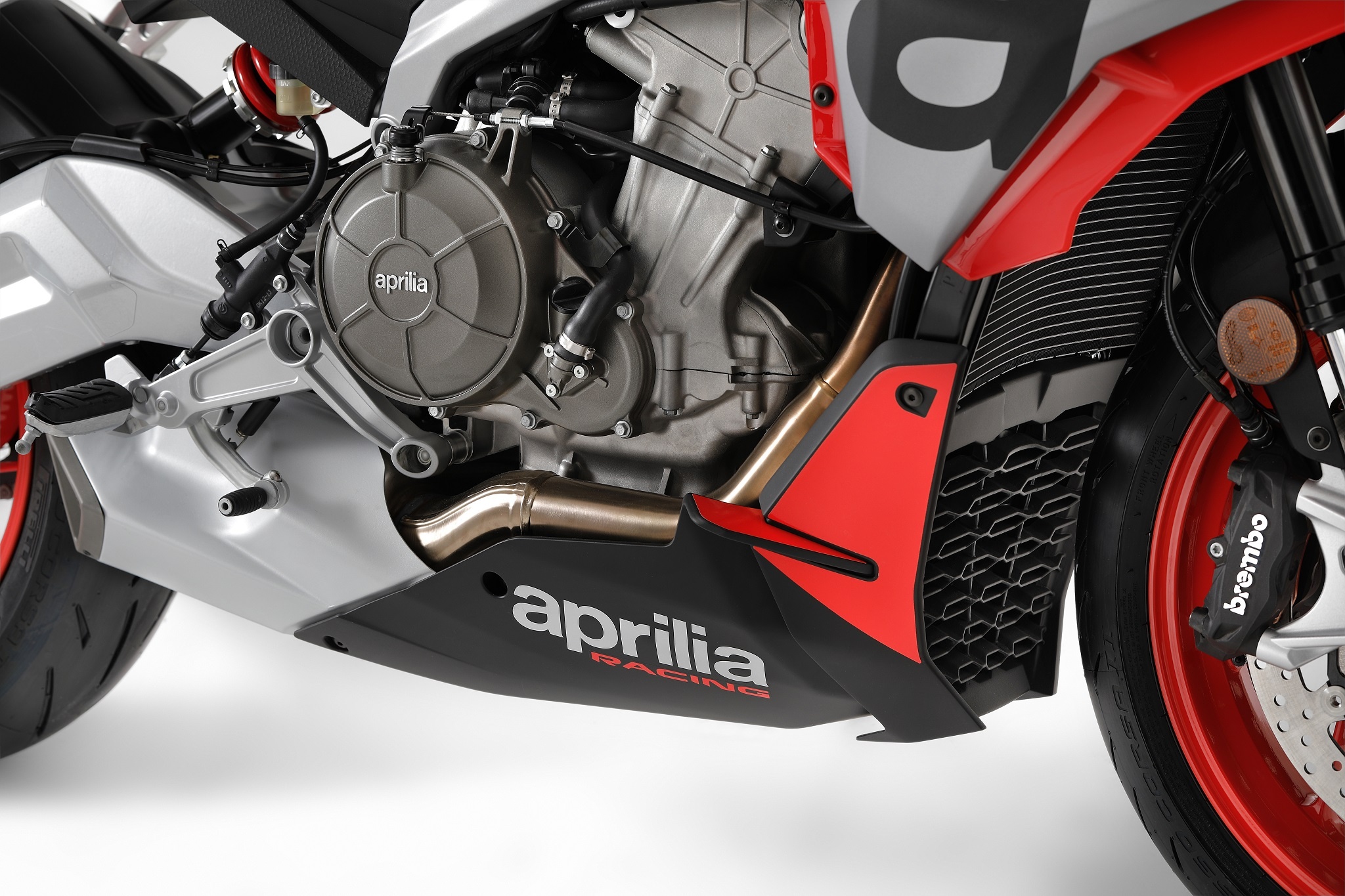 Aprilia Tuono 660 duoc ra mat anh 5