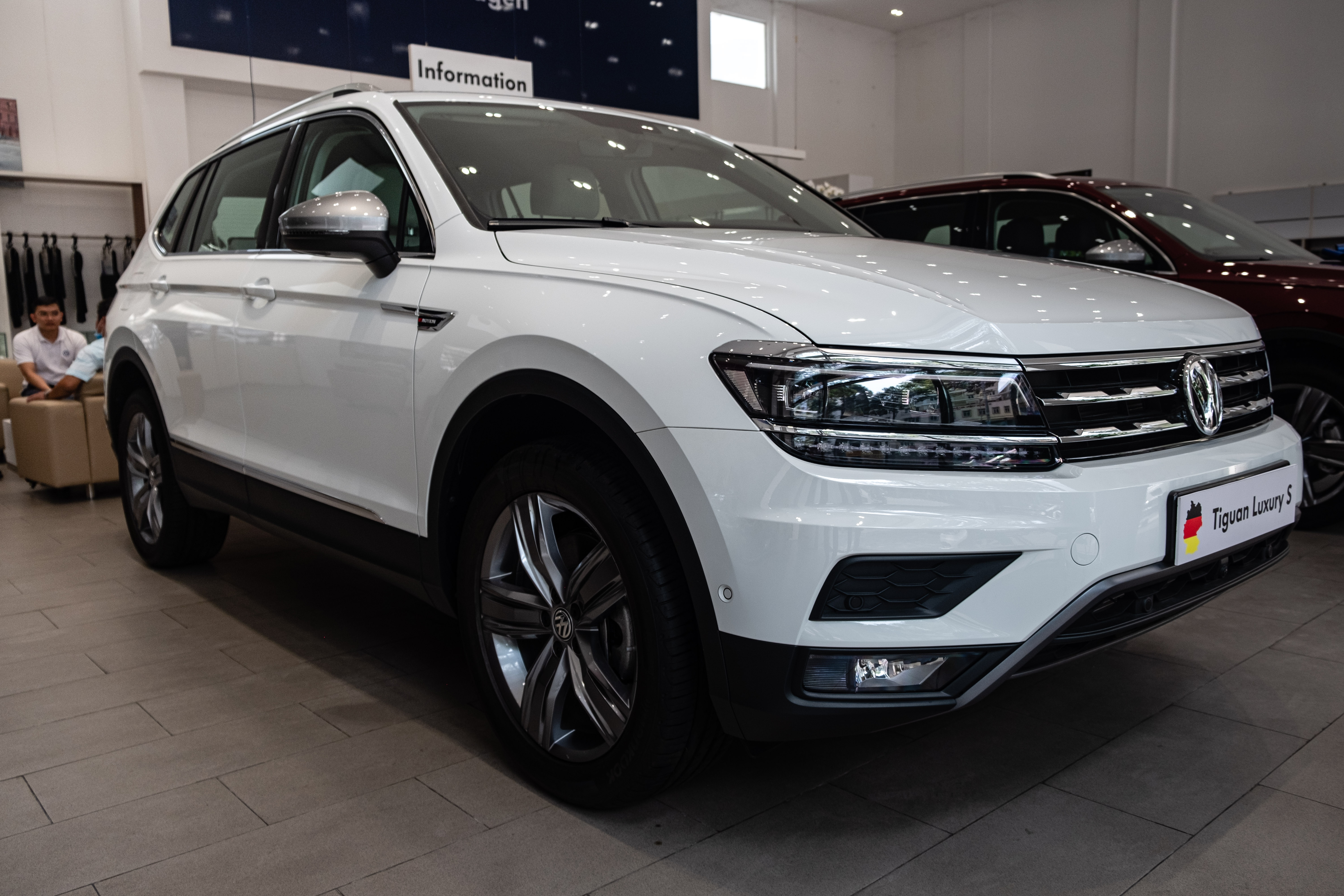 SUV 7 chỗ ảnh 4 SUV 7 cho anh 4