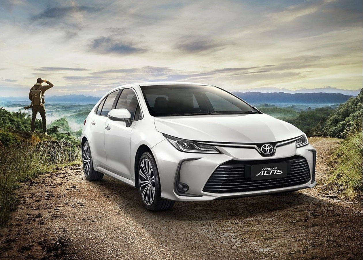 Toyota Corolla Altis 2021 co them ban 1.8 Sport hinh anh