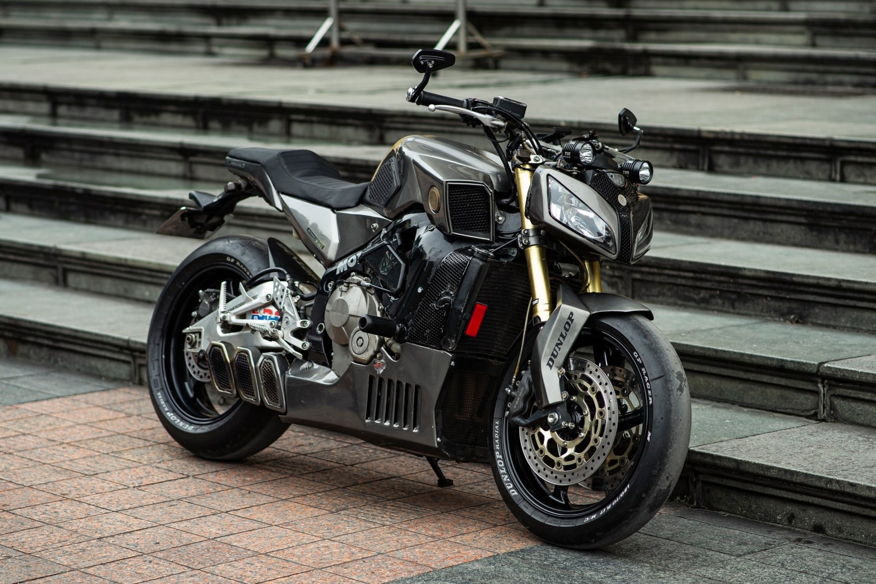 Honda CBR600RR duoc do theo phong cach streetfighter tai Ha Noi hinh anh