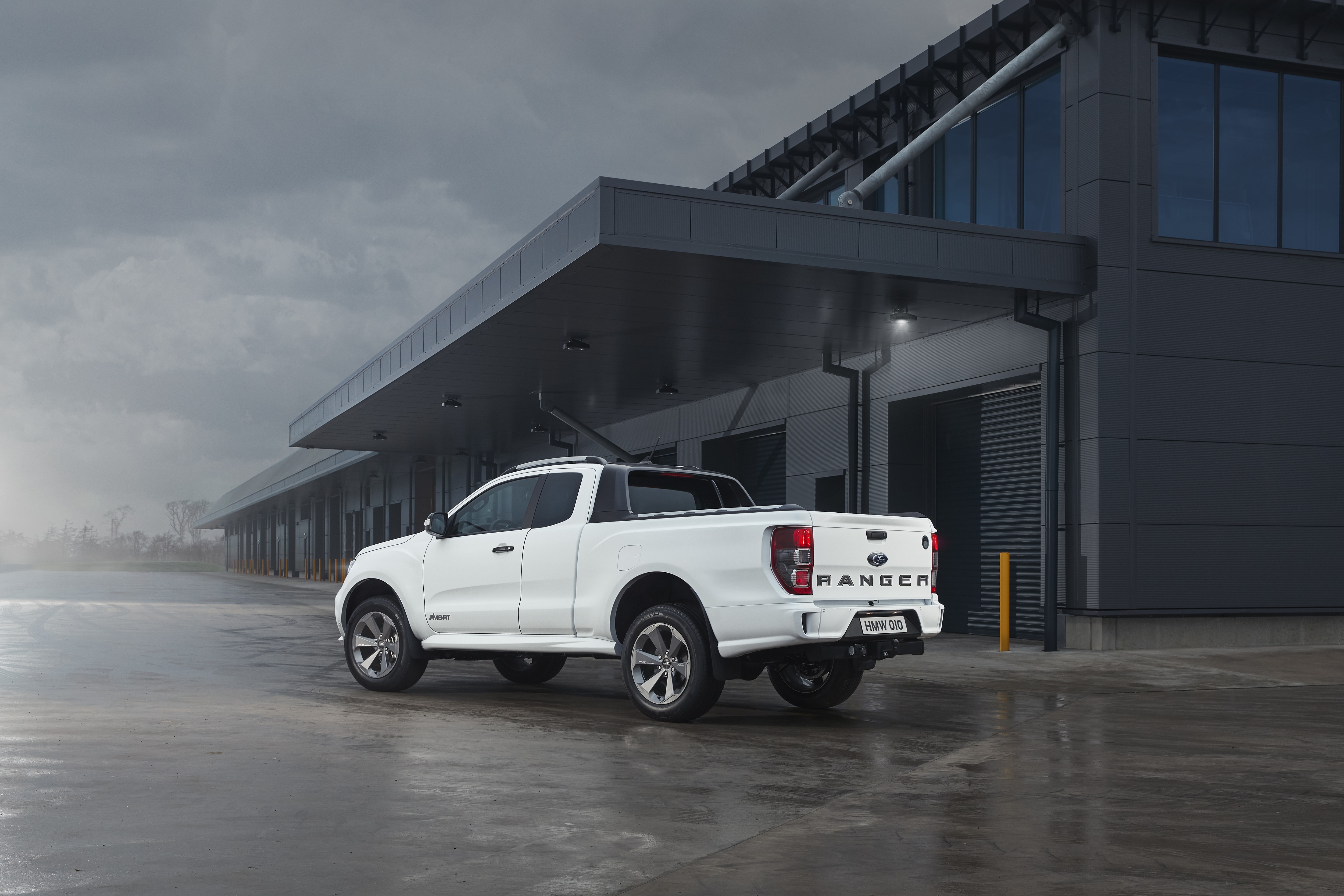 Ford Ranger MS-RT được ra mắt,  giá hơn 20.000 USD ảnh 13 Ford Ranger MS-RT duoc ra mat,  gia hon 20.000 USD anh 13