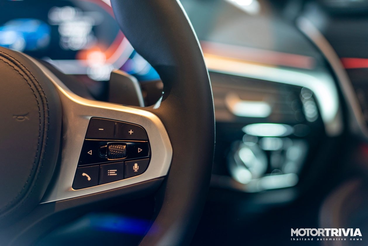 BMW 5-Series 2021 duoc ra mat tai Thai Lan anh 15