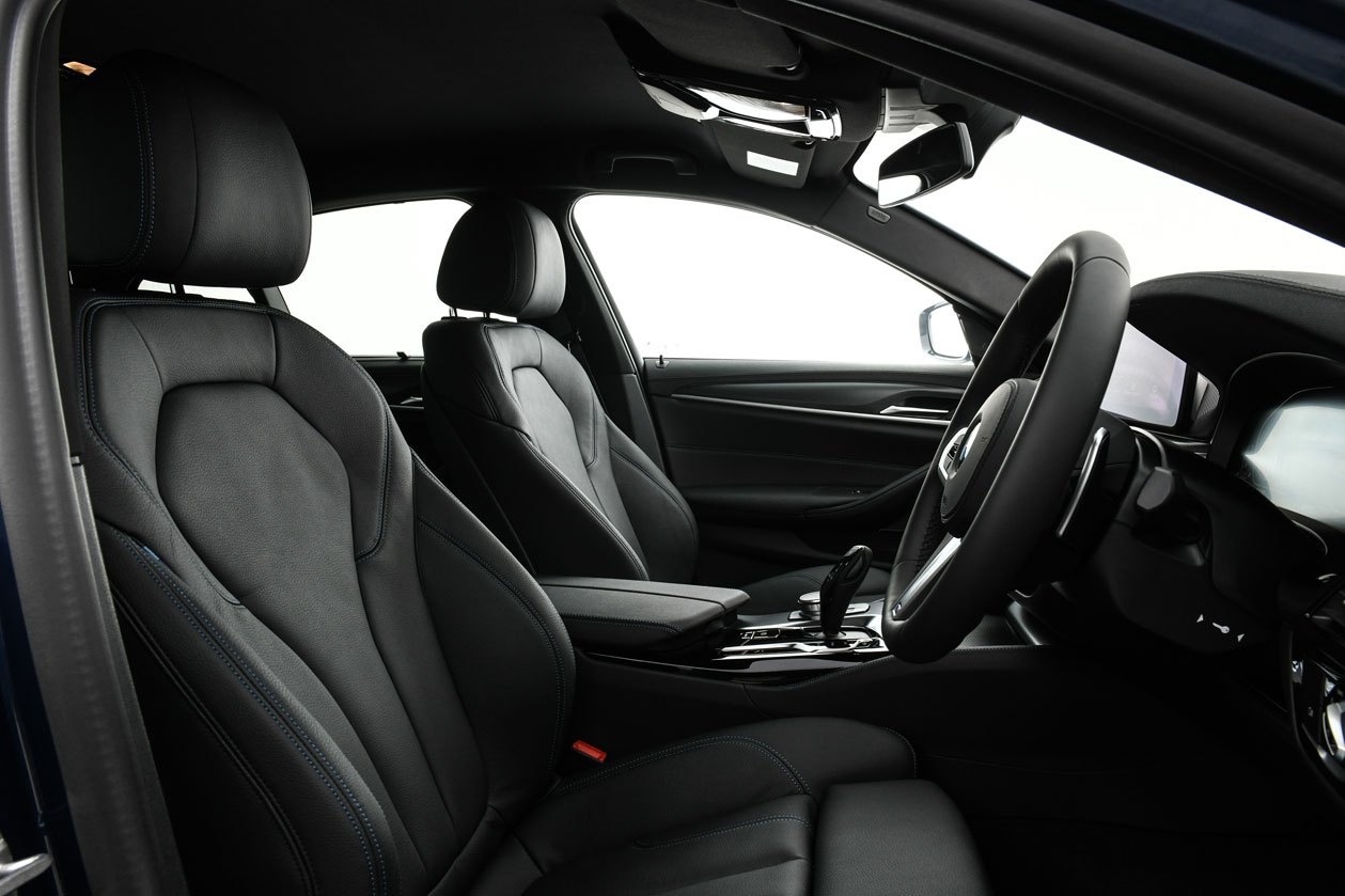 BMW 5-Series 2021 duoc ra mat tai Thai Lan anh 5