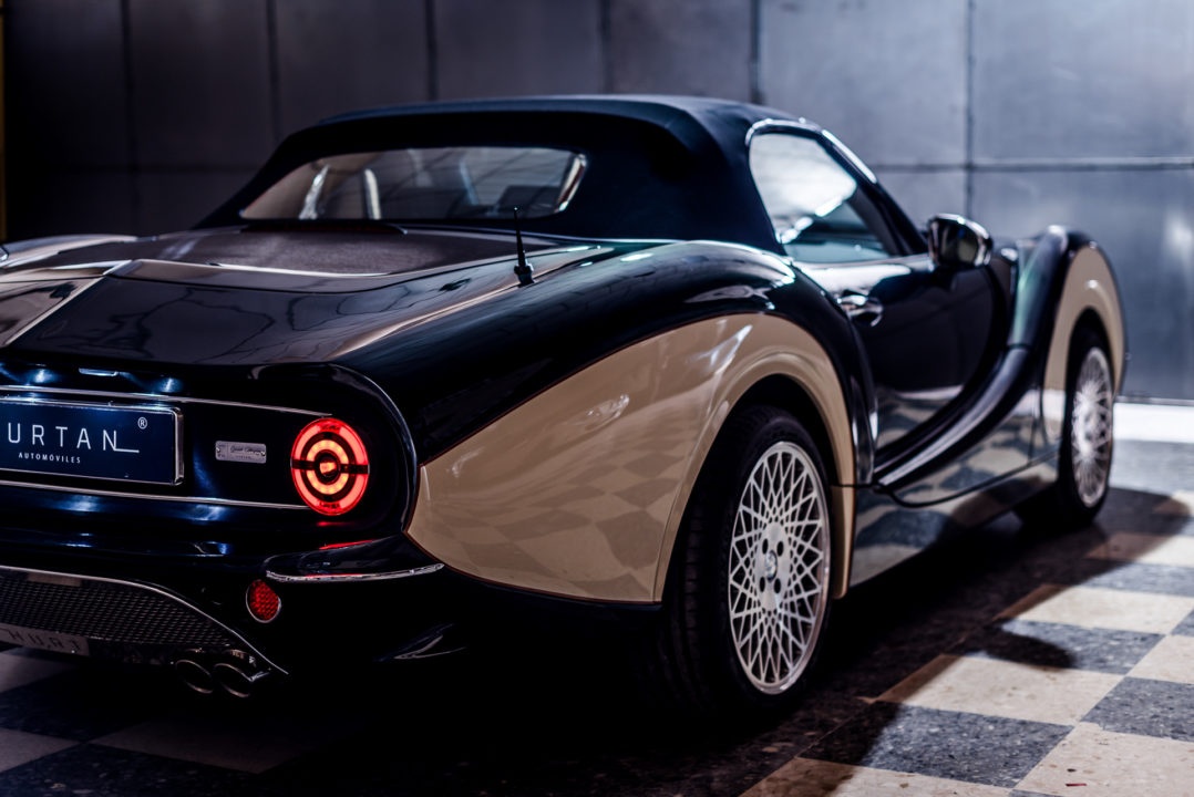 Hurtan Grand Albaycin - xe mui tran lam tu Mazda MX-5 anh 4