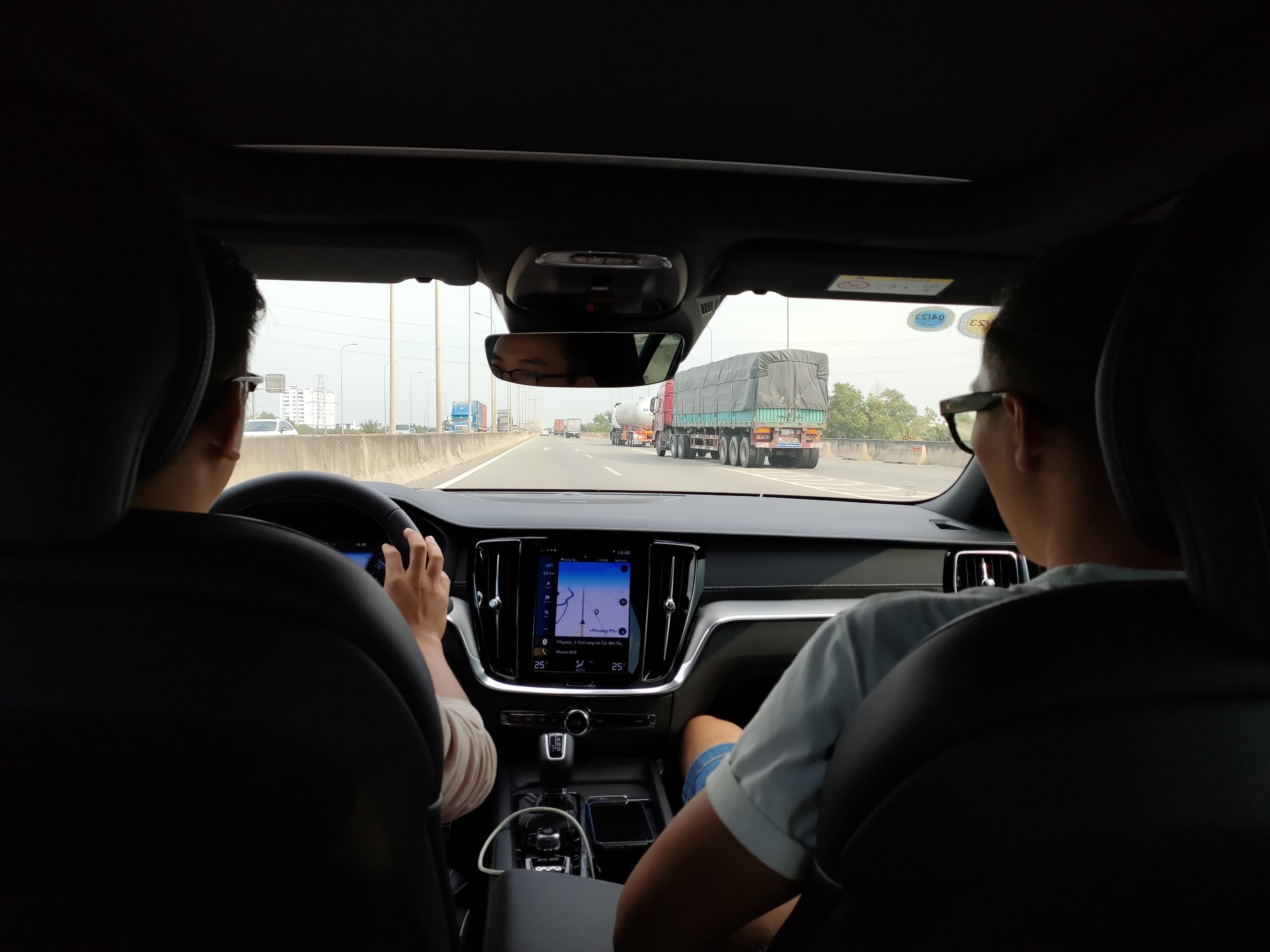 Danh gia Volvo S60 R-Design anh 16