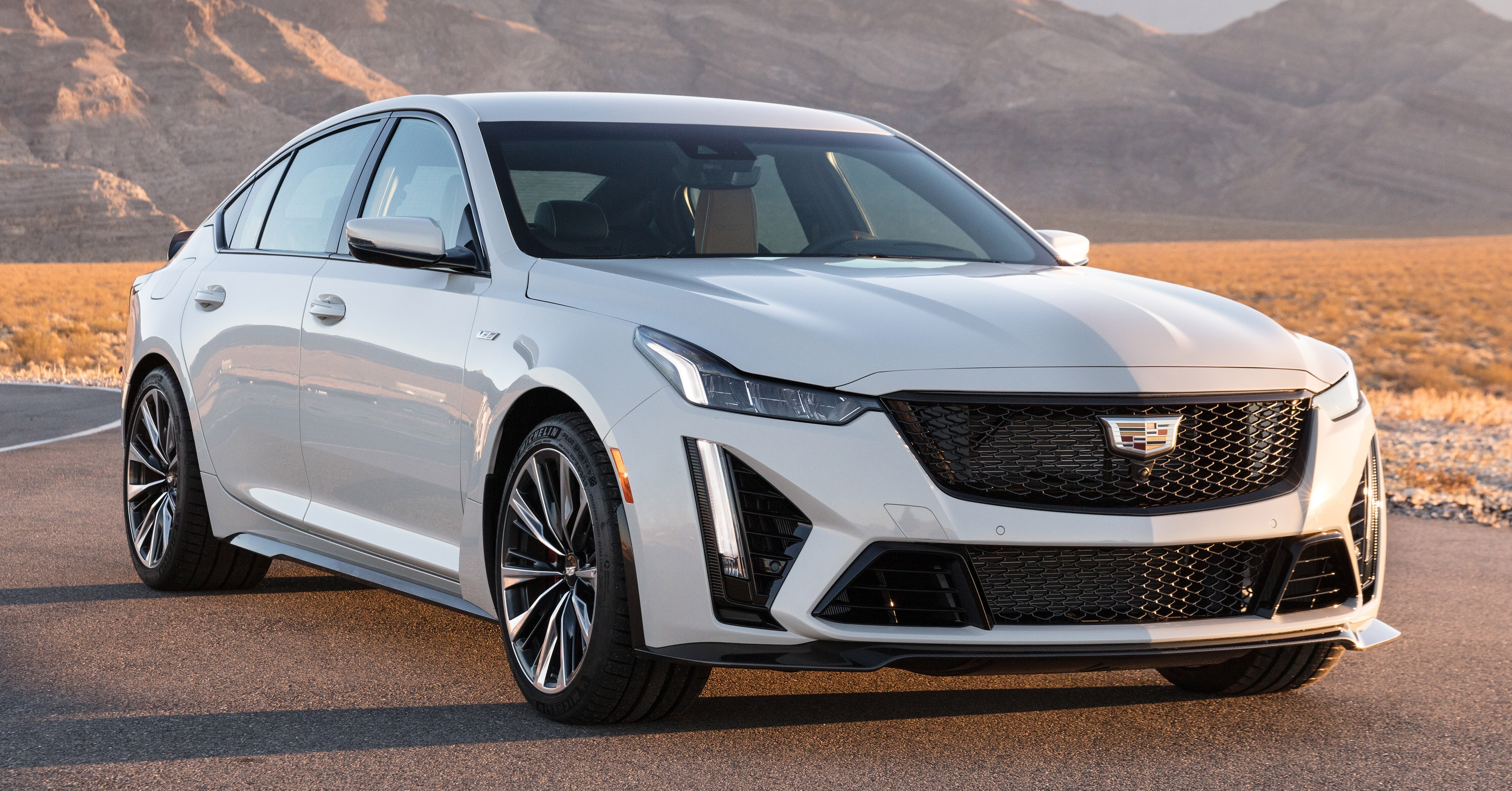 Cadillac CT5-V Blackwing 2022 được ra mắt ảnh 1 Cadillac CT5-V Blackwing 2022 duoc ra mat anh 1
