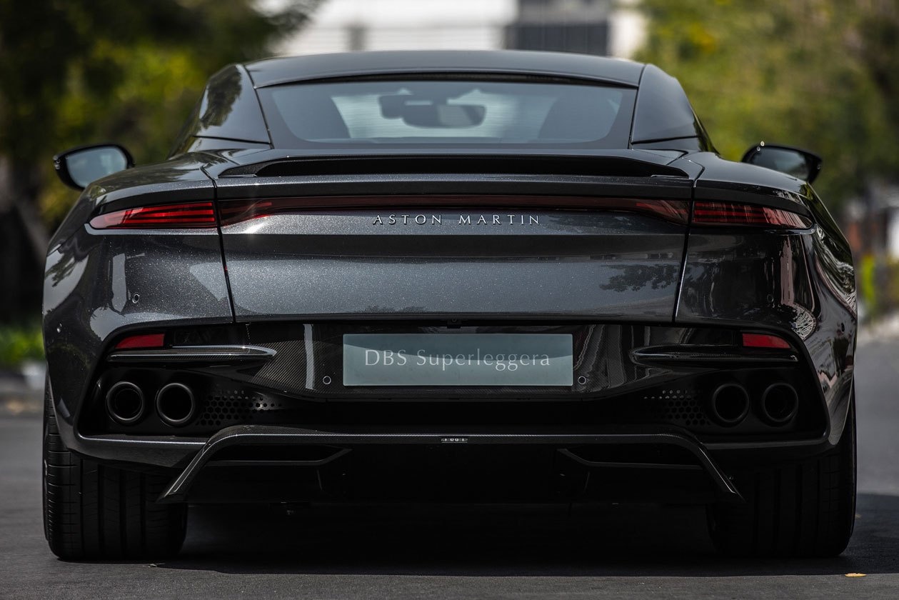 Aston Martin DBS Superleggera gia 1 trieu USD tai Thai Lan anh 5
