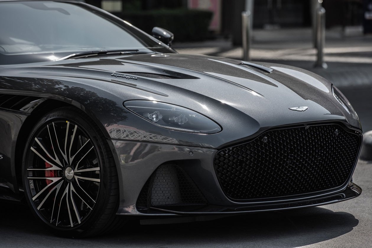 Aston Martin DBS Superleggera gia 1 trieu USD tai Thai Lan anh 7