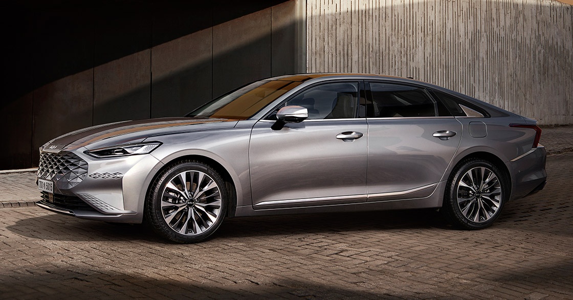 Lo thiet ke mau sedan Kia K8 anh 1