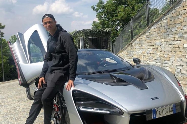 Ronaldo va dan sao Juventus di xe gi? hinh anh