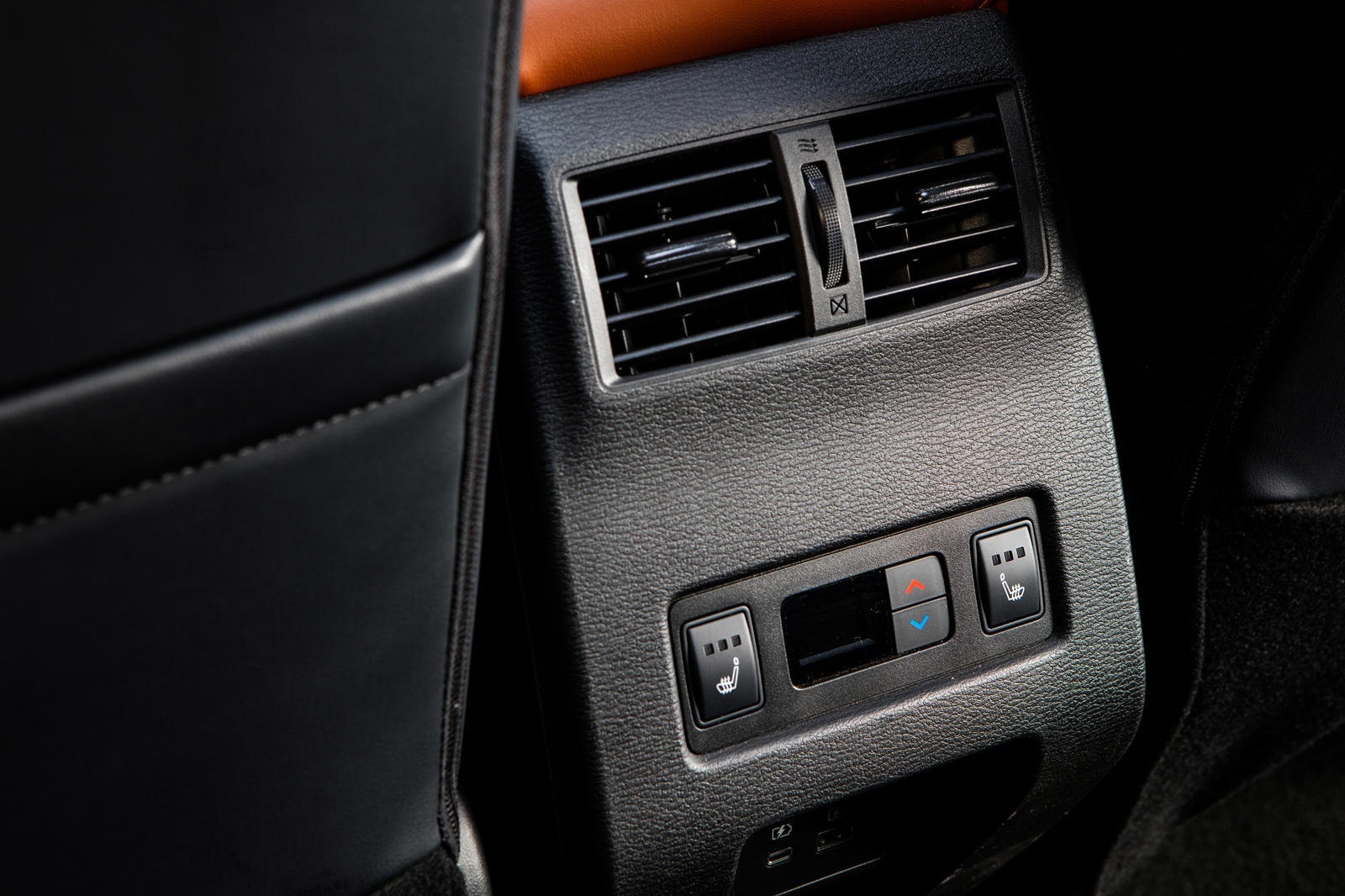 Mitsubishi Outlander 2021 có những cải tiến gì? ảnh 27 Mitsubishi Outlander 2021 co nhung cai tien gi? anh 27