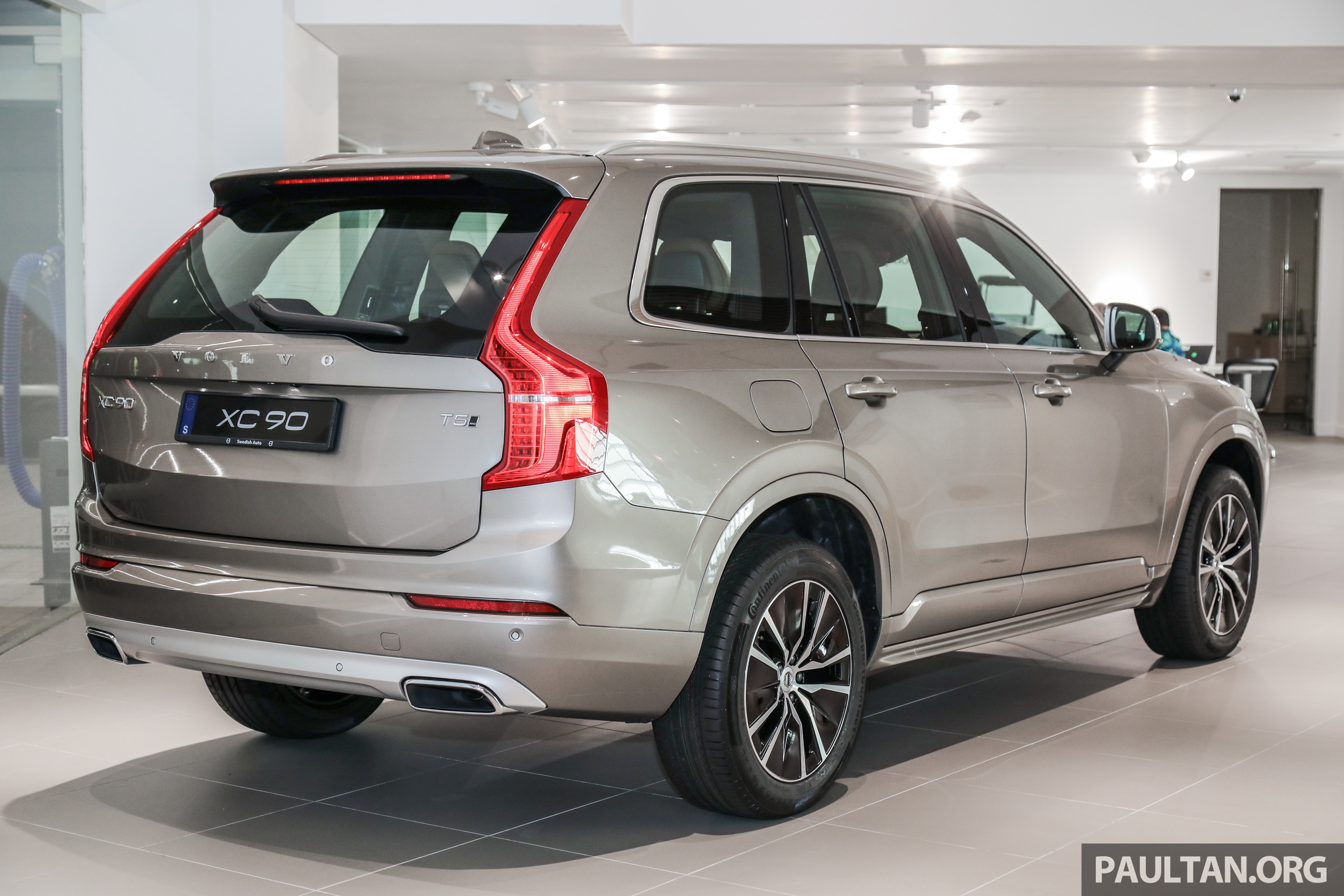 Volvo XC90 2021 duoc ra mat tai Malaysia anh 2