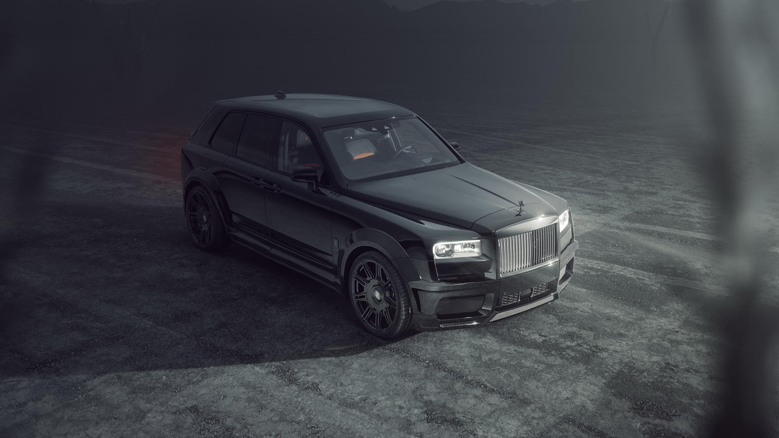 Rolls-Royce Cullinan bản độ thân rộng ảnh 8 Rolls-Royce Cullinan ban do than rong anh 8