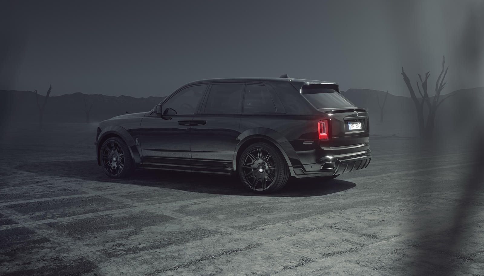 Rolls-Royce Cullinan bản độ thân rộng ảnh 7 Rolls-Royce Cullinan ban do than rong anh 7