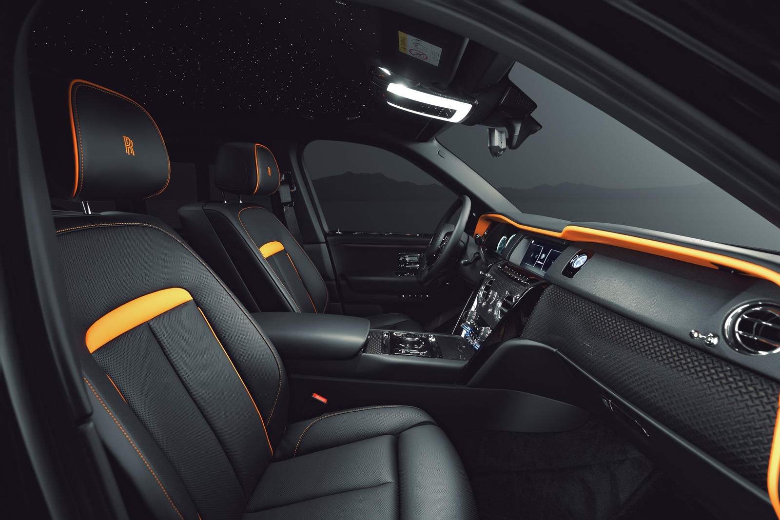 Rolls-Royce Cullinan bản độ thân rộng ảnh 6 Rolls-Royce Cullinan ban do than rong anh 6