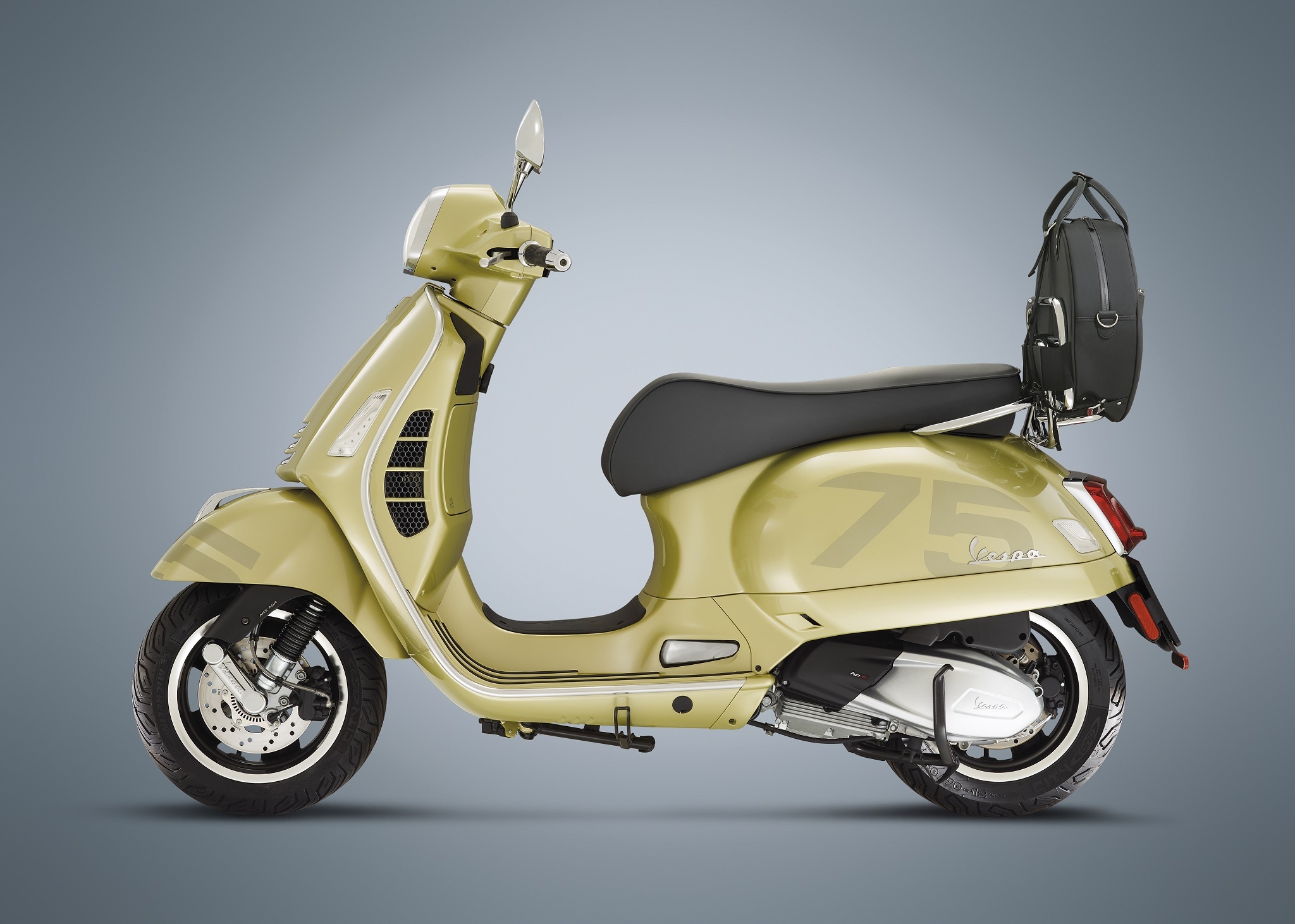 Vespa Primavera va GTS phien ban ky niem 75 nam ra mat anh 4