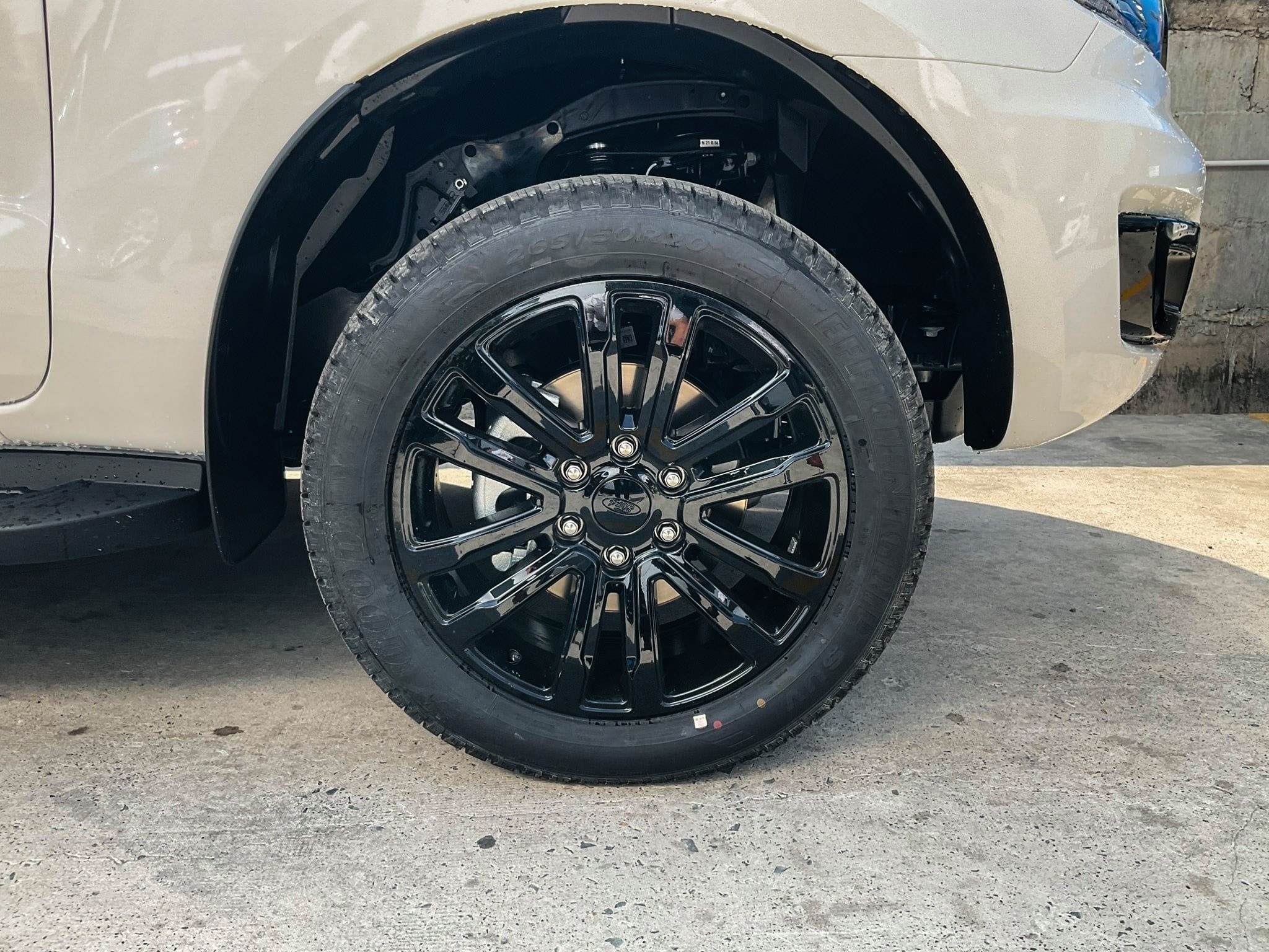 Ford Everest Sport 2021 về đại lý ảnh 7 Ford Everest Sport 2021 ve dai ly anh 7