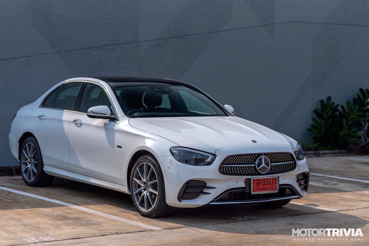 Mercedes-Benz E-Class 2021 ra mat tai Thai Lan anh 1