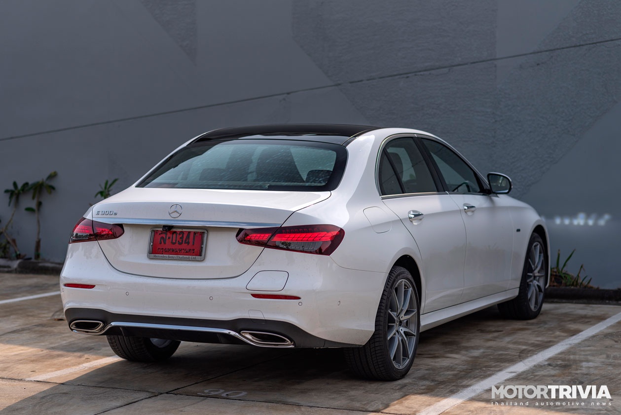 Mercedes-Benz E-Class 2021 ra mat tai Thai Lan anh 2