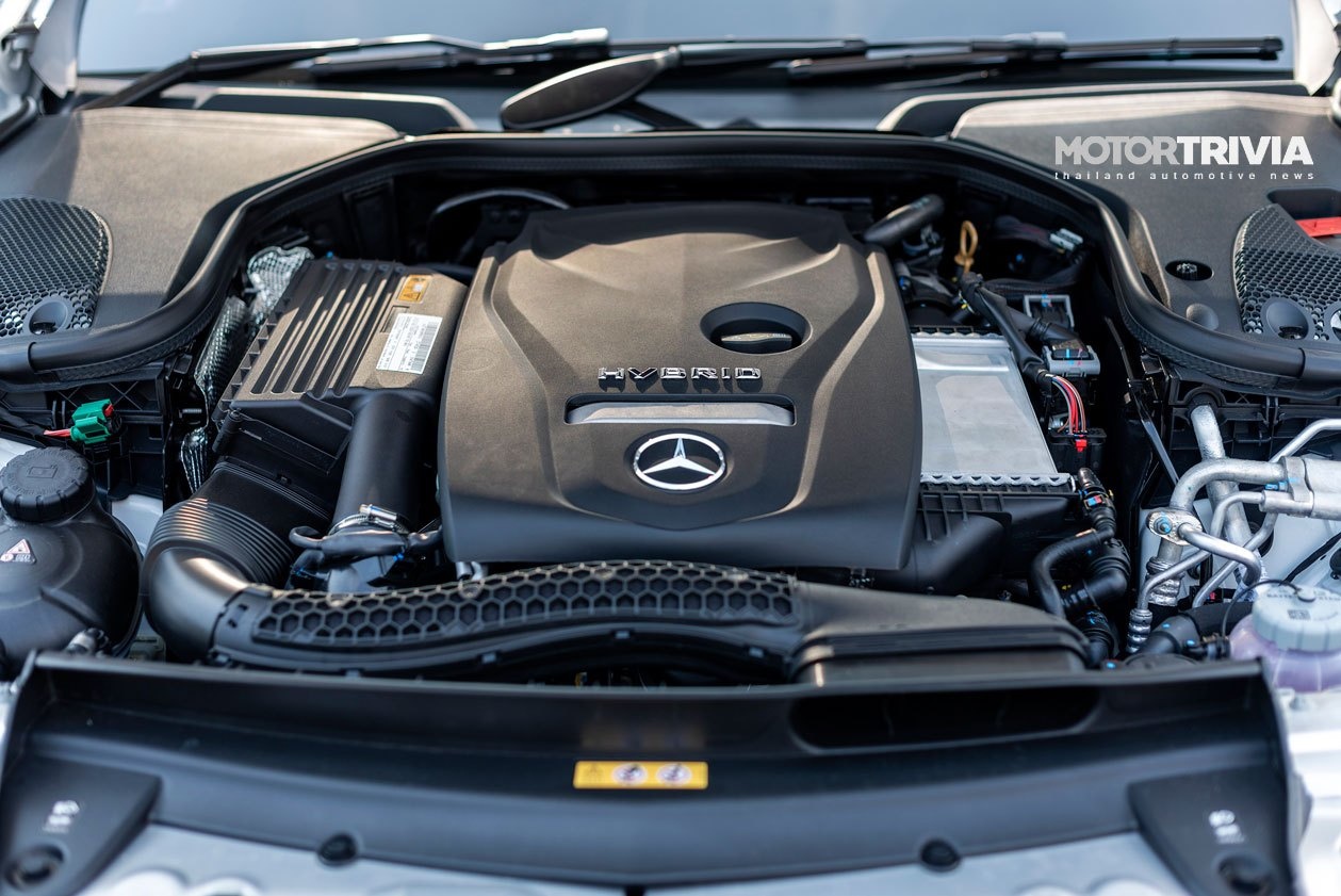 Mercedes-Benz E-Class 2021 ra mat tai Thai Lan anh 9
