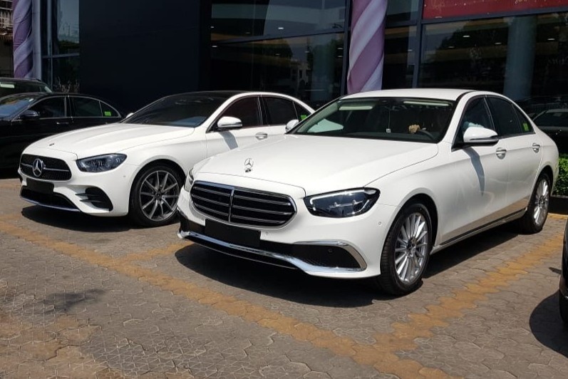 Mercedes-Benz E-Class 2021 xuat hien truoc ngay ra mat hinh anh