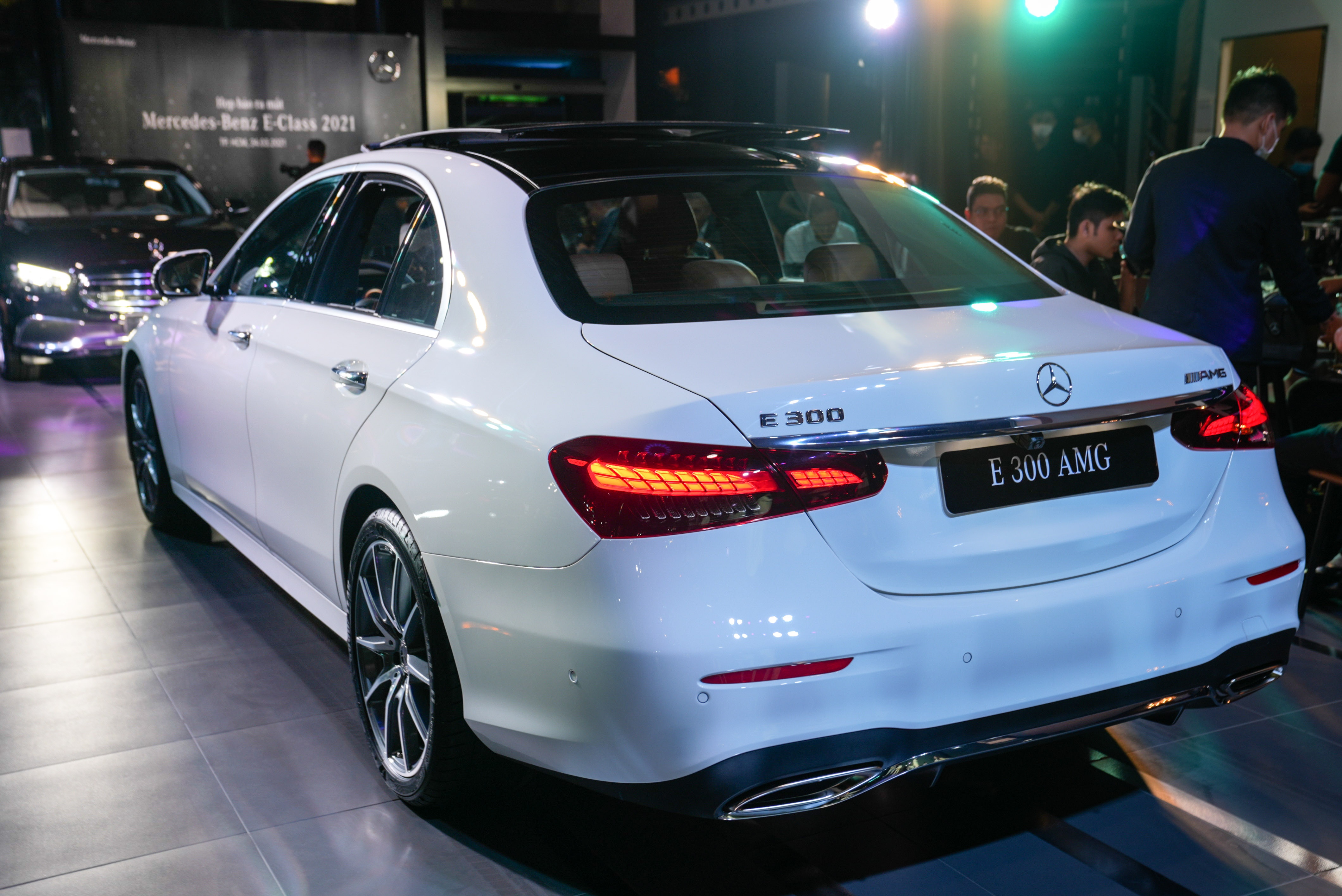 Chi tiết Mercedes-Benz E-Class 2021 tại Việt Nam ảnh 19 Chi tiet Mercedes-Benz E-Class 2021 tai Viet Nam anh 19