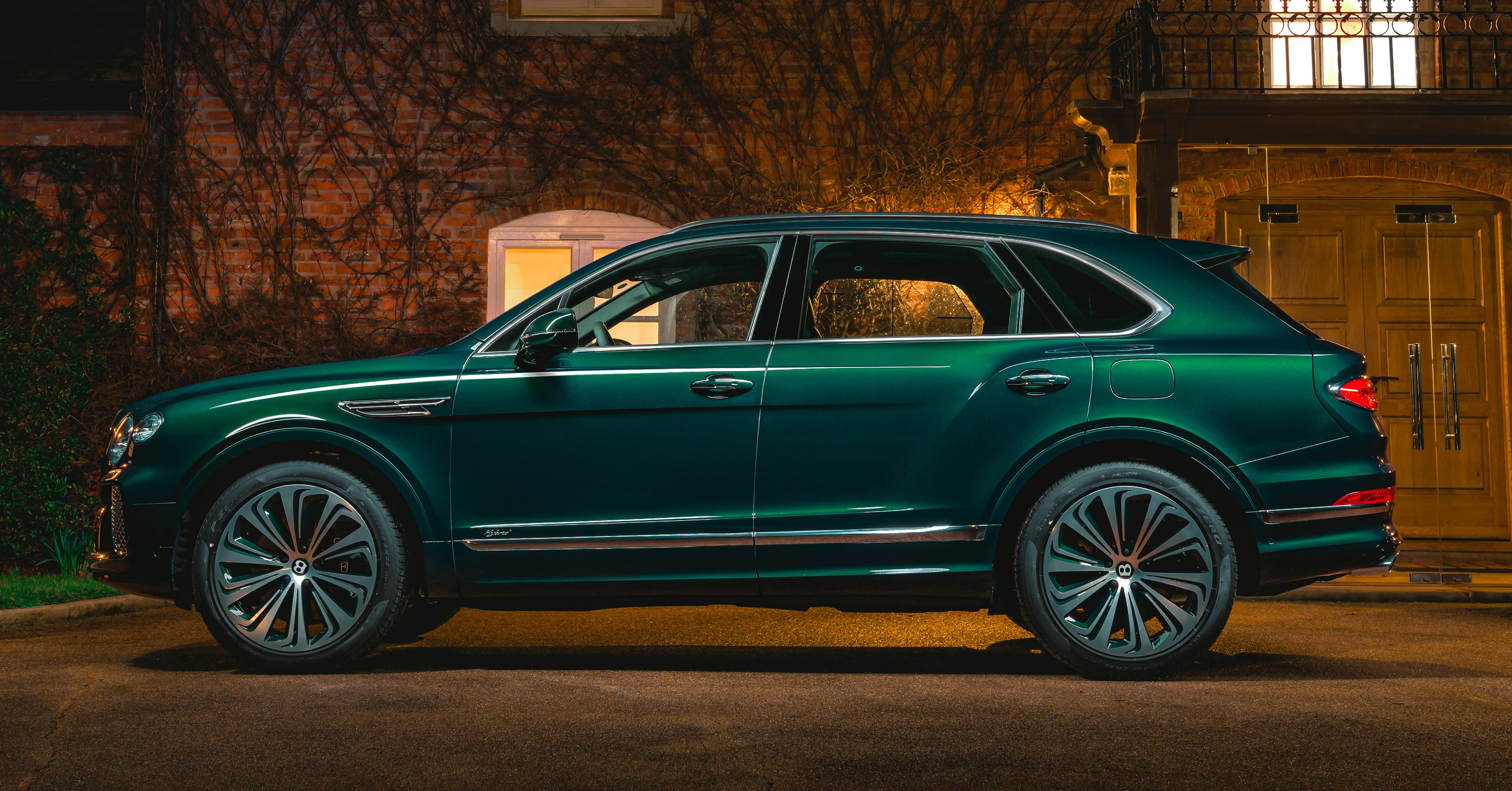 Bentley Bentayga Hybrid Mulliner ra mắt ảnh 2 Bentley Bentayga Hybrid Mulliner ra mat anh 2