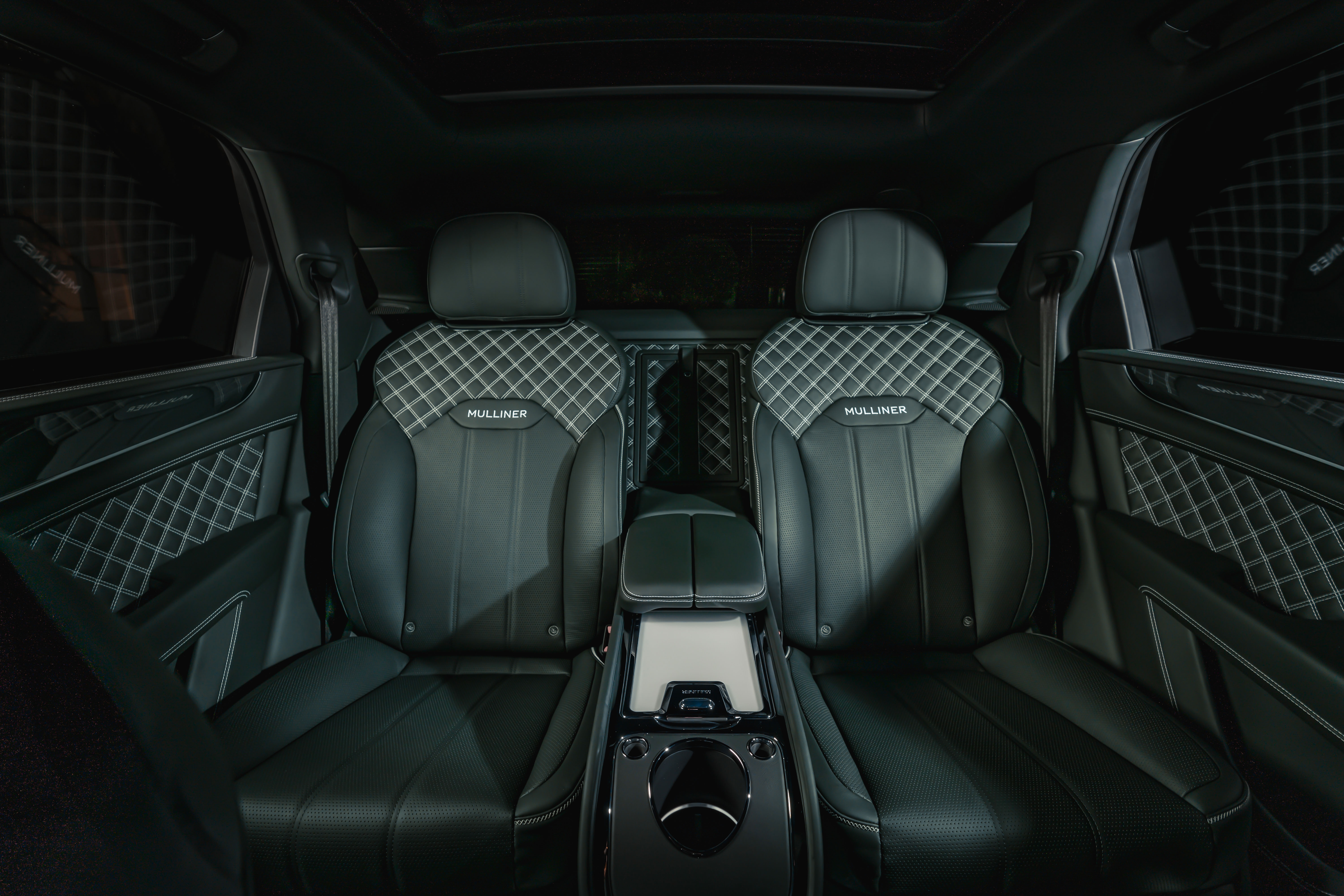 Bentley Bentayga Hybrid Mulliner ra mắt ảnh 6 Bentley Bentayga Hybrid Mulliner ra mat anh 6